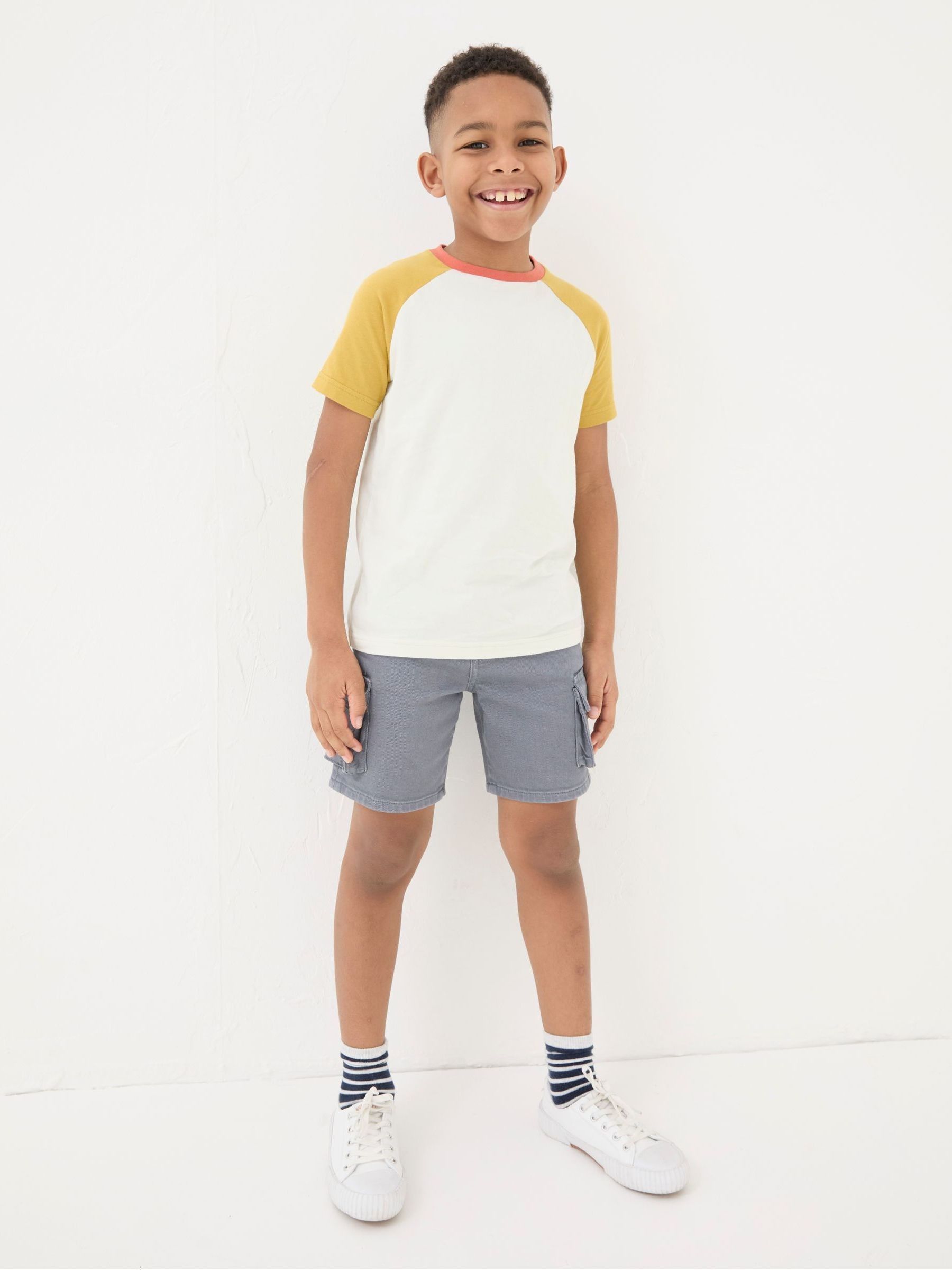 White/Blue 100% Cotton Short Sleeve T-Shirts 3 Pack - Image 7 of 7