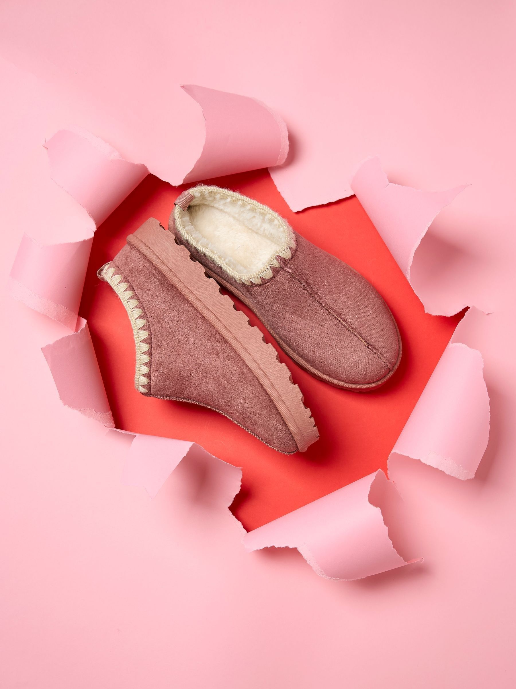 Lyra Pink Mule Slippers - Image 2 of 3 Lyra Pink Mule Slippers - Image 2 of 3