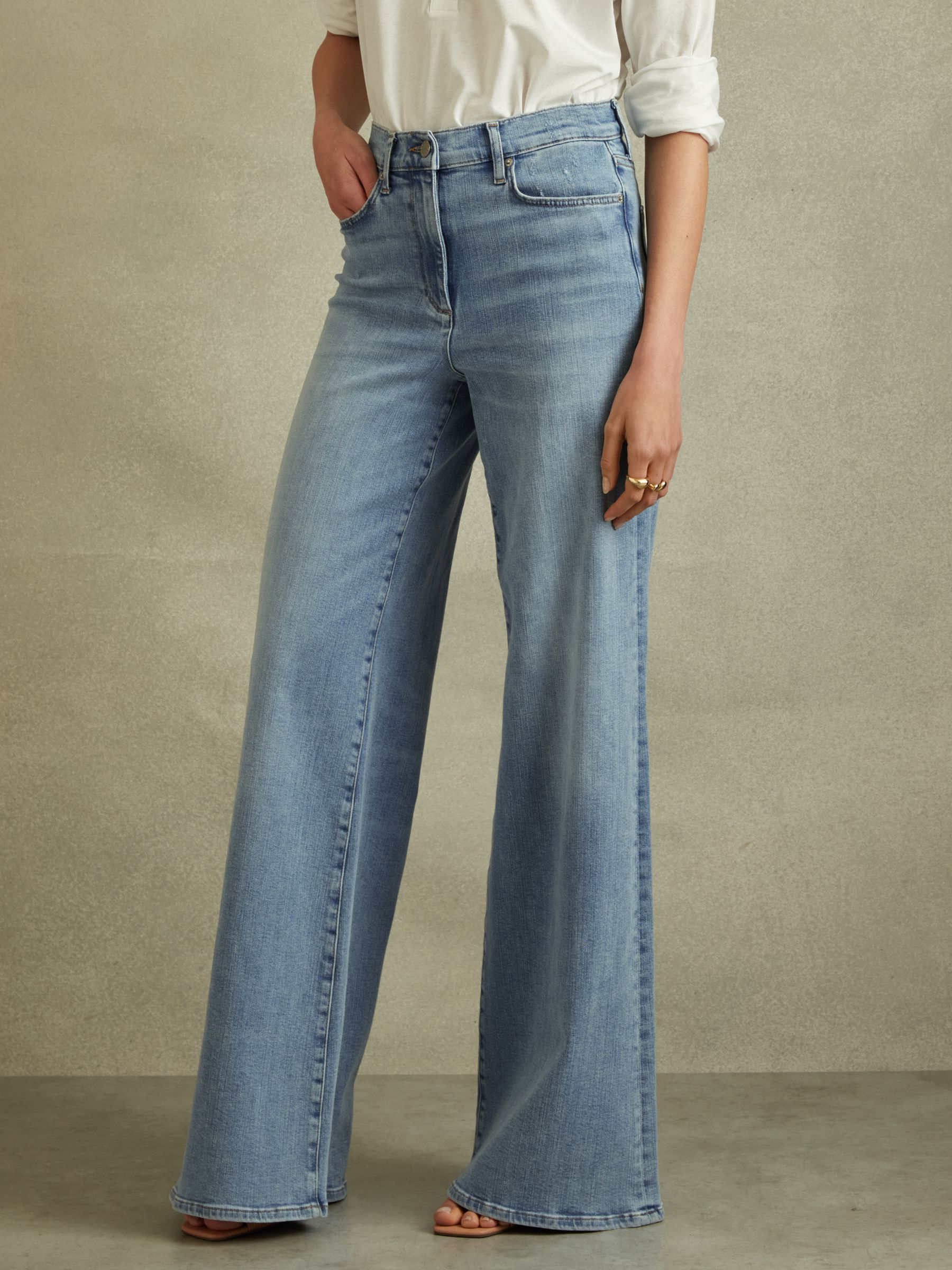 Petite Palazzo Jeans in Light Blue - Image 3 of 6