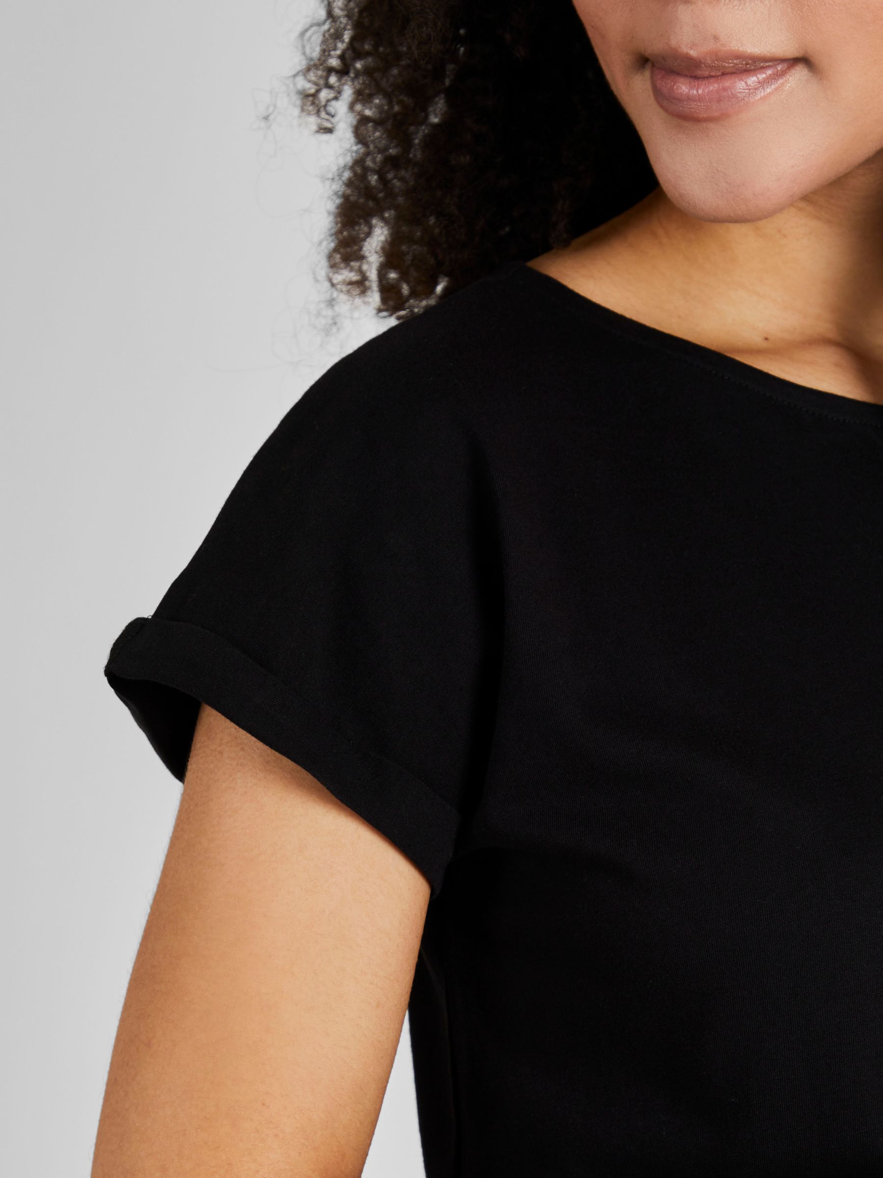 Black Boyfriend Cotton Maternity T-Shirt - Image 4 of 6