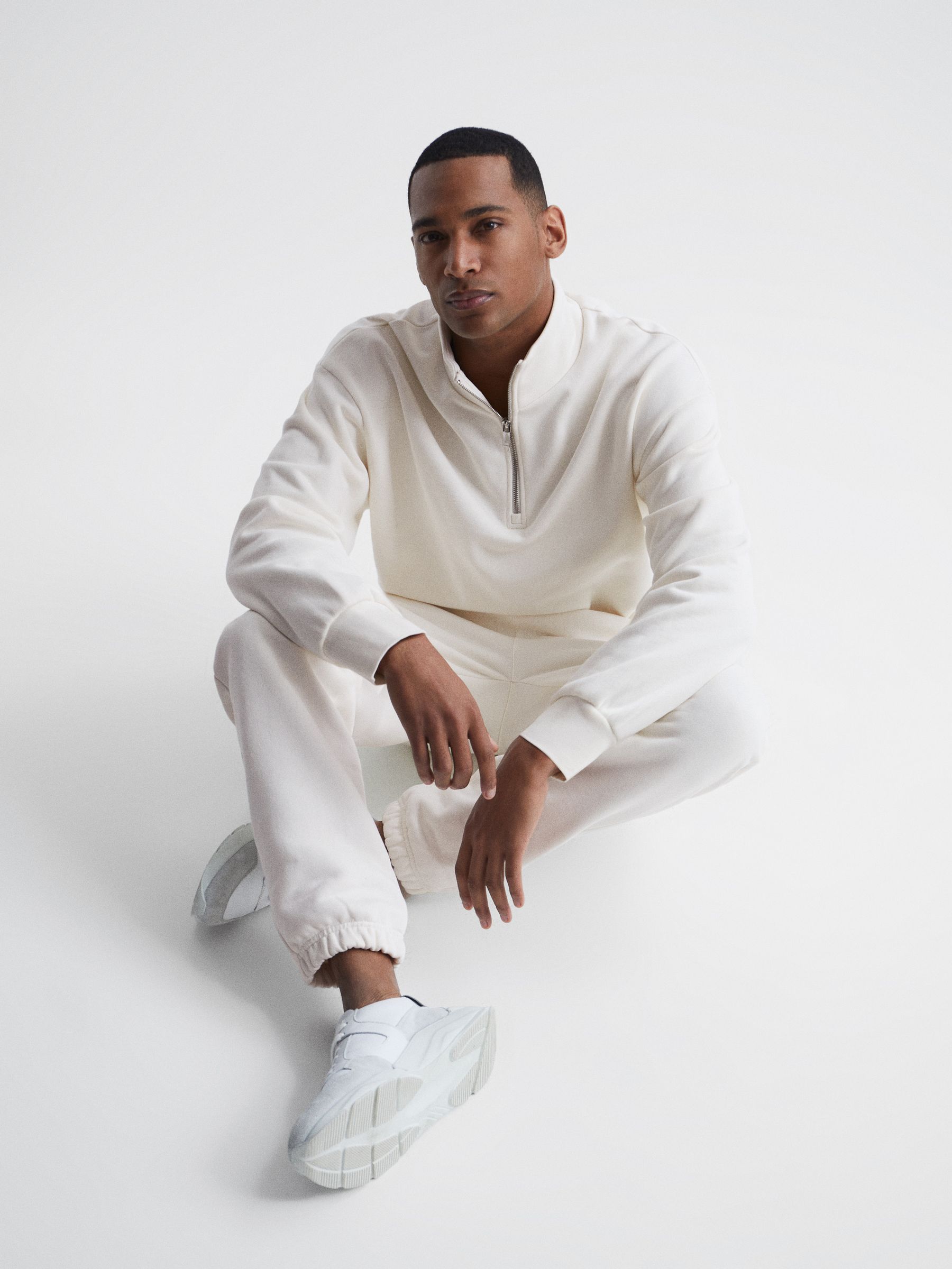 Fleece Lined Drawstring Joggers in Ecru - Image 4 of 7