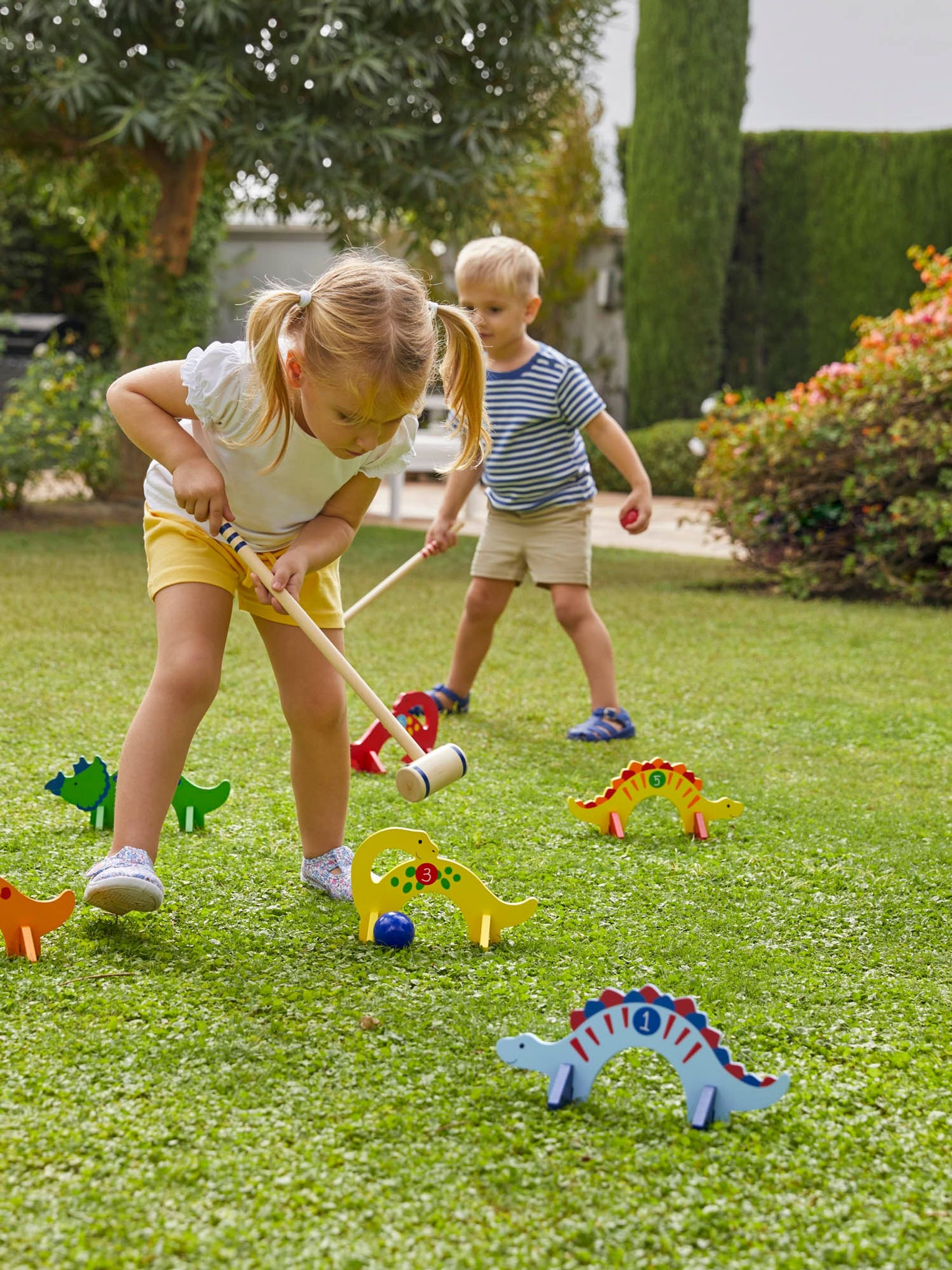 Dinosaur Croquet Game - Image 1 of 5