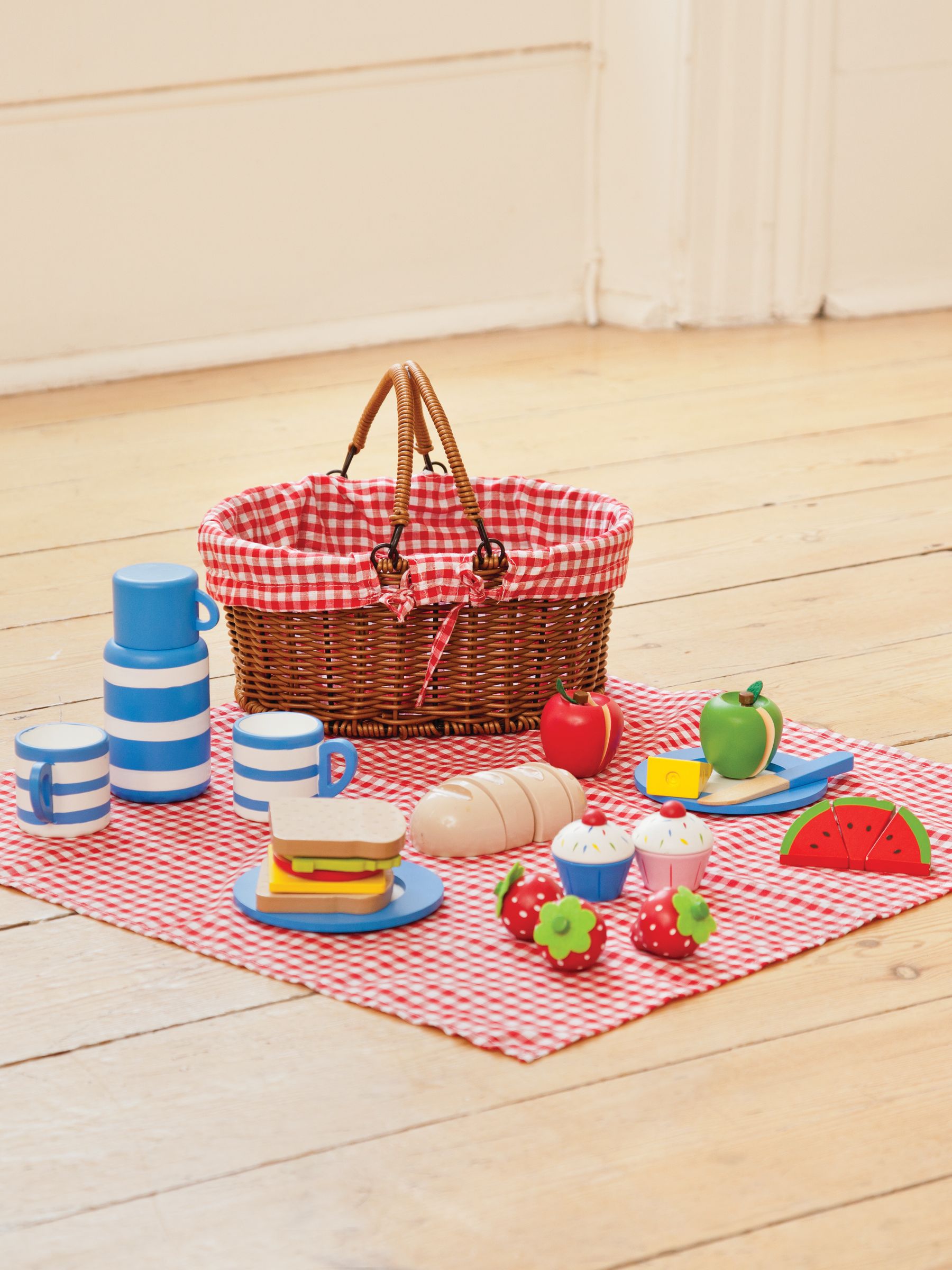 Picnic Basket with Wooden Food - Image 3 of 8