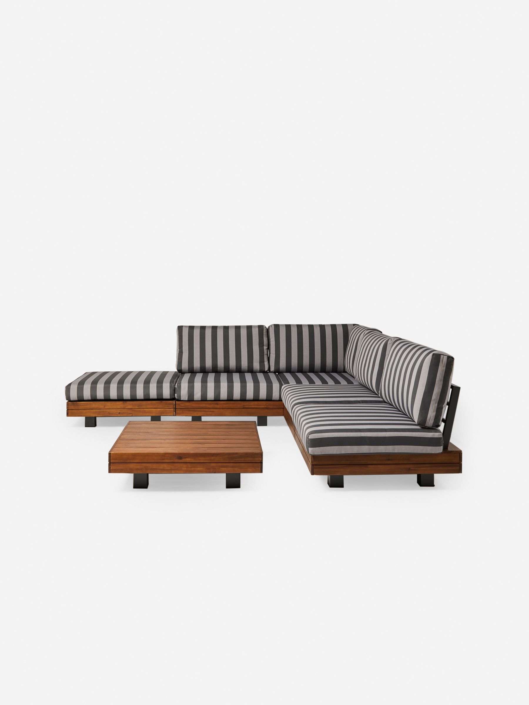 Avarna Garden Corner Lounge Set in Stripe - Image 6 of 9
