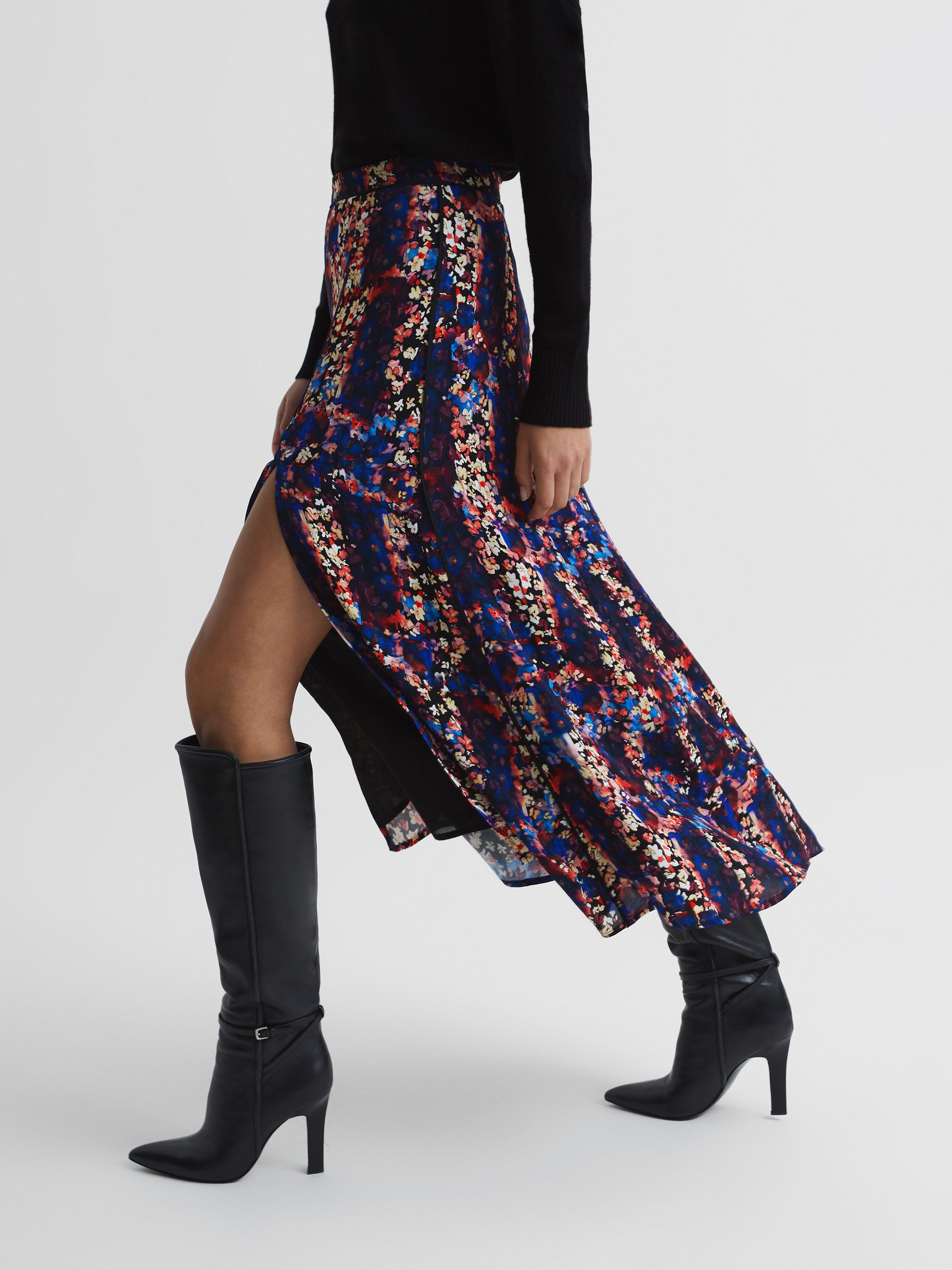 Abstract Floral Slip Skirt in Black - Image 4 of 5