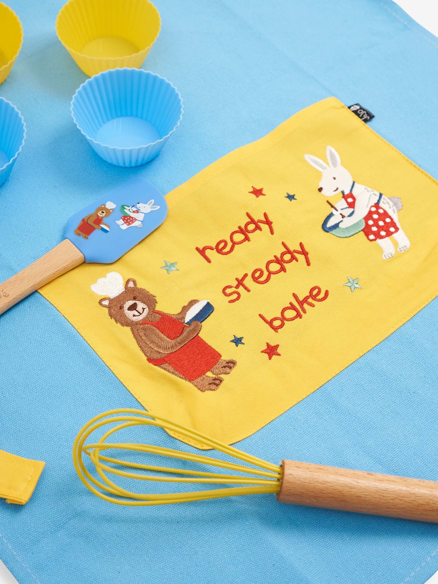 Cupcake Baking Set - Image 4 of 5