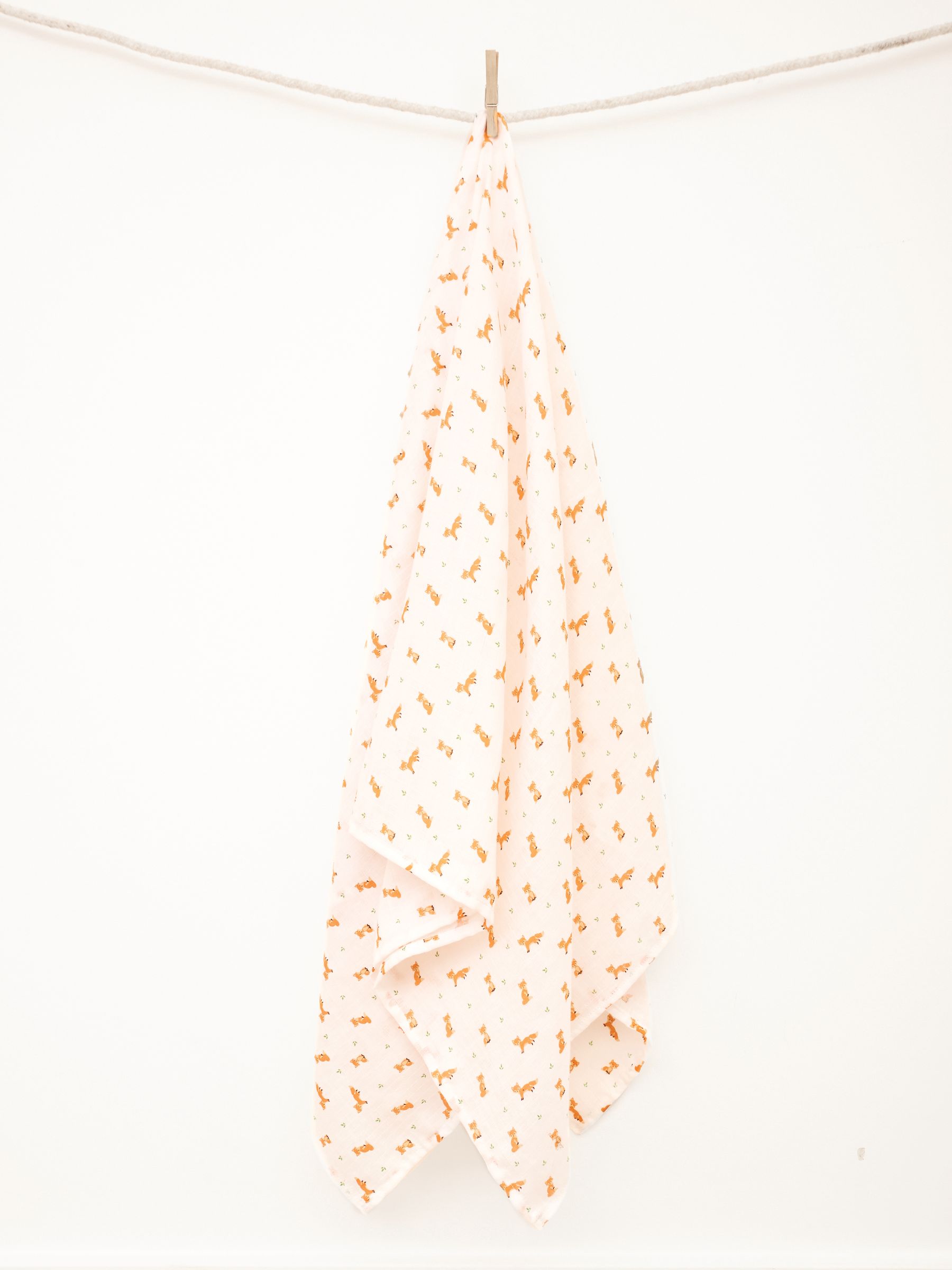 Extra Large Fox Print Muslin - Image 2 of 3