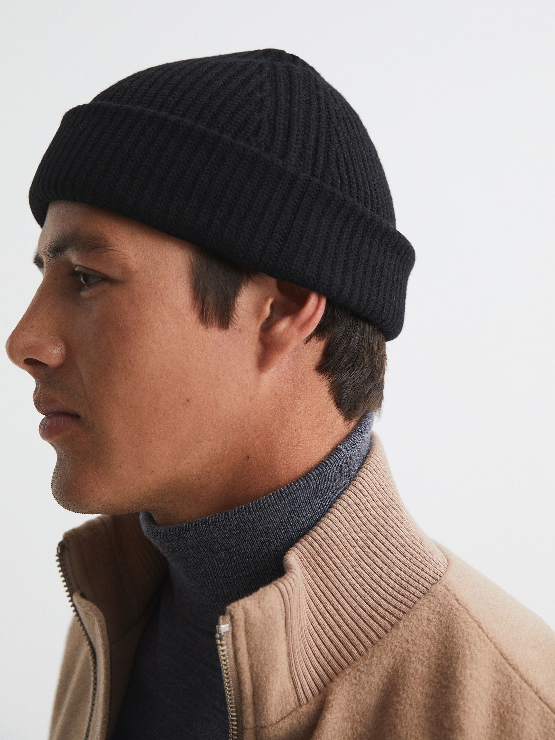 Wool Blend Beanie Hat in Black - Image 3 of 4