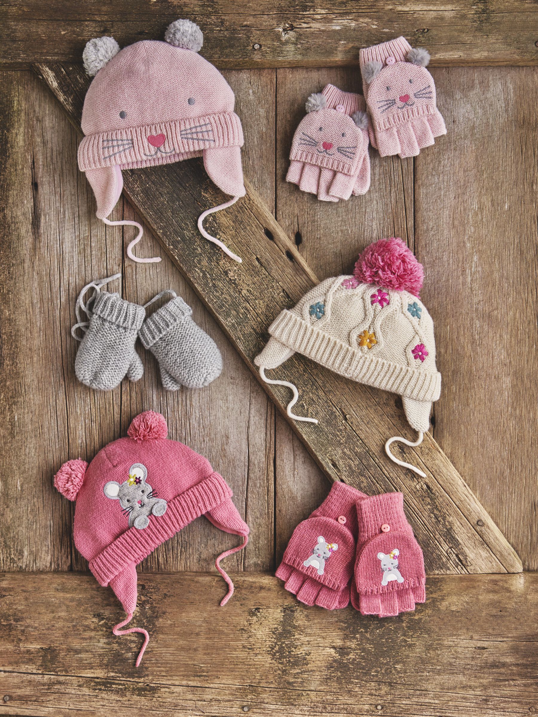 Fuchsia Girls' Mouse Embroidered Gloves - Image 4 of 4