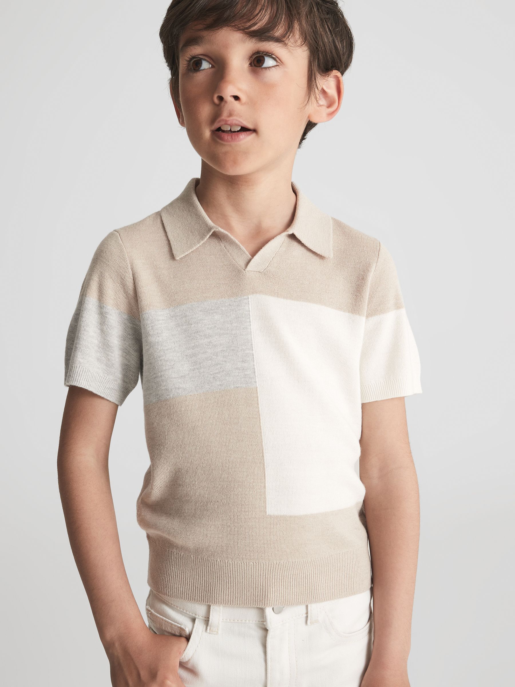Senior Open Collar Colourblock Polo T-Shirt in Natural - Image 4 of 8