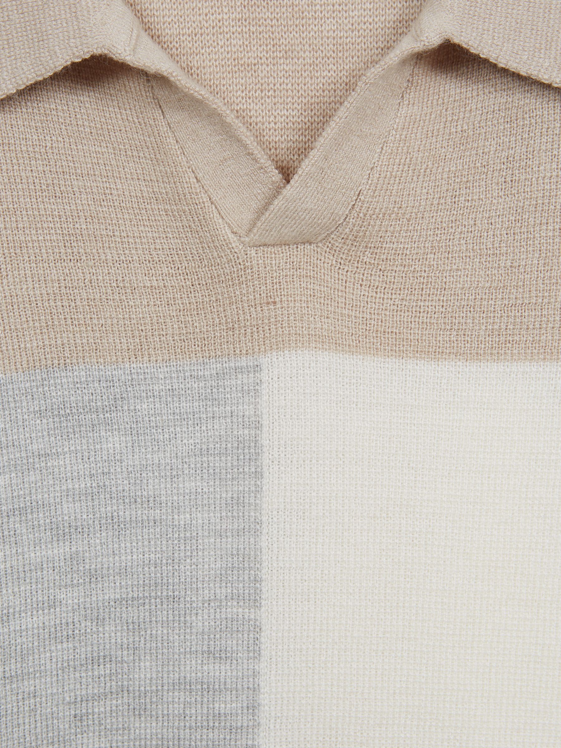 Senior Open Collar Colourblock Polo T-Shirt in Natural - Image 8 of 8