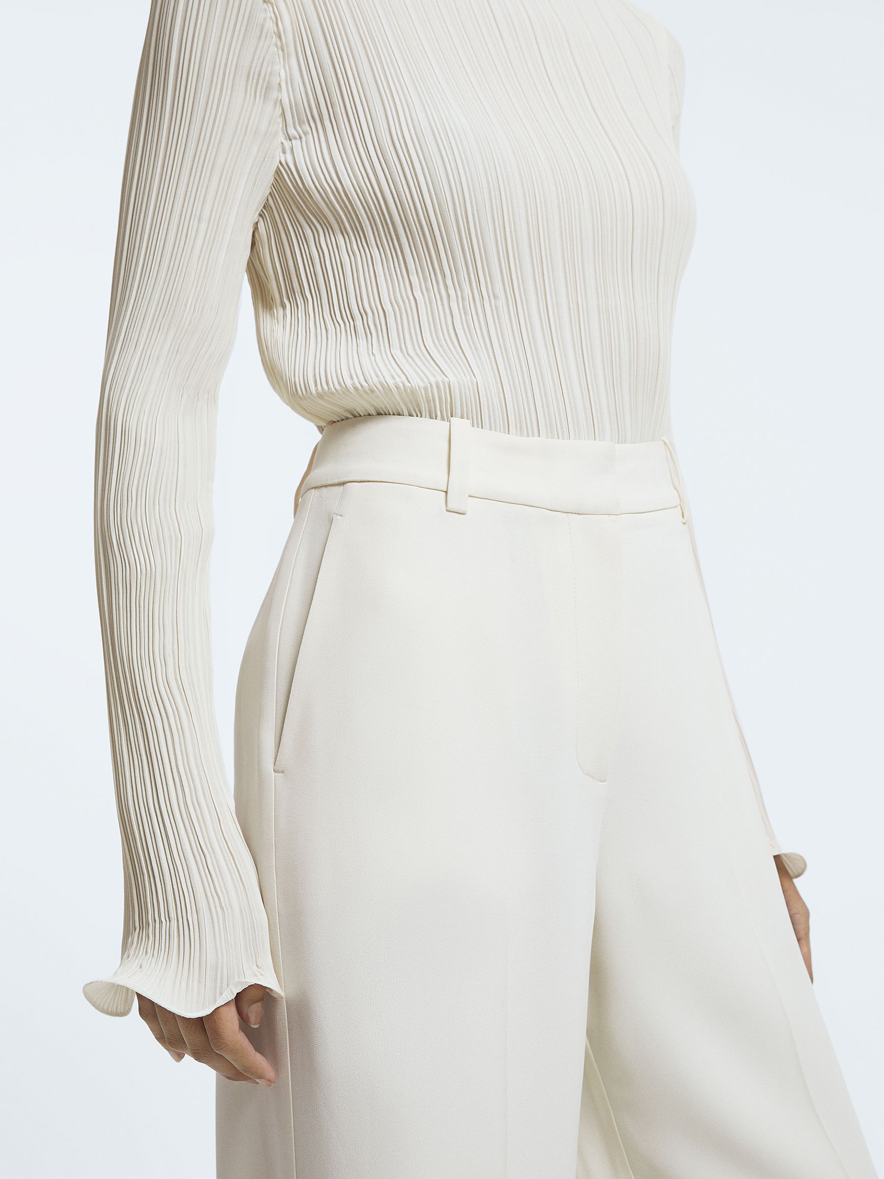 Italian Wide Leg Trousers in Cream - Image 3 of 5