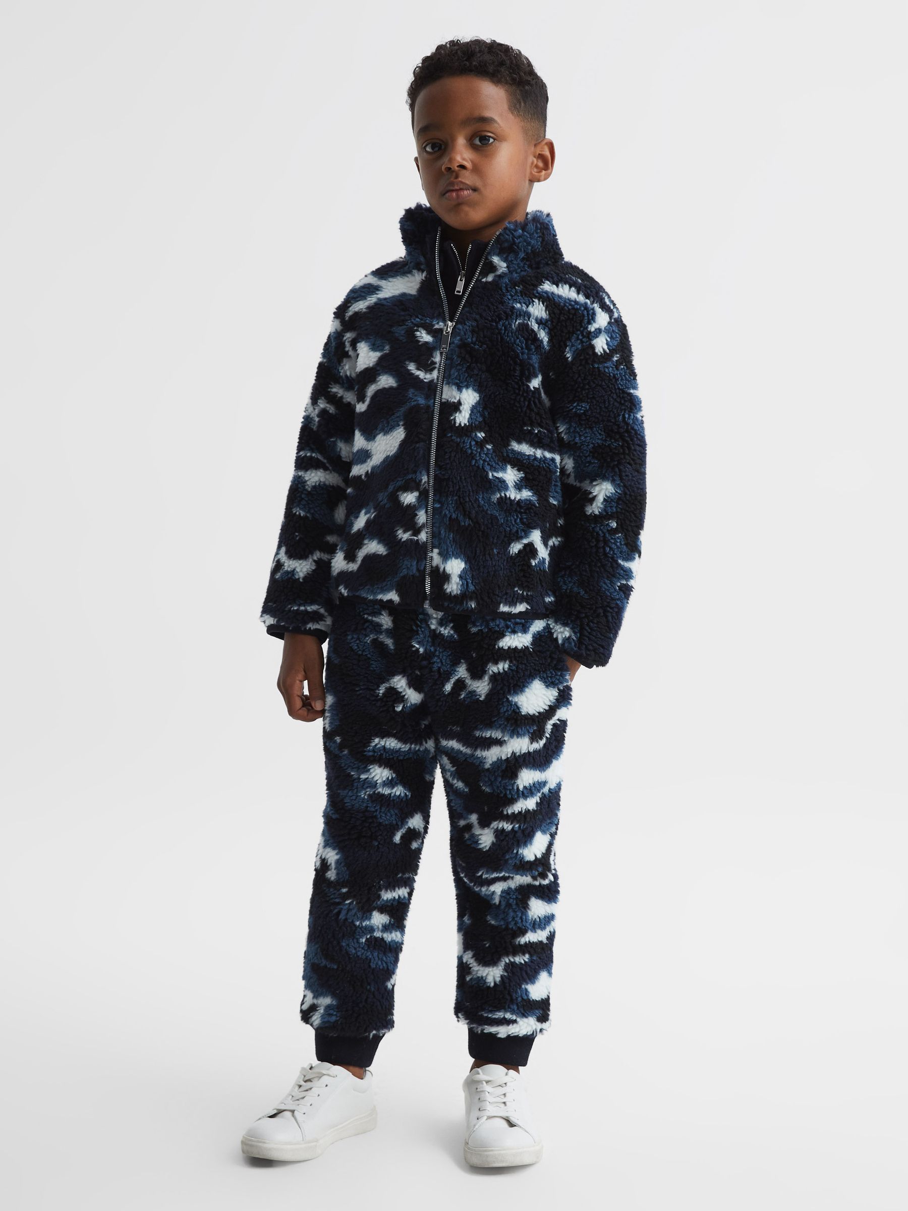 Junior Zip-Front Camouflage Jumper in Blue Camo - Image 3 of 7