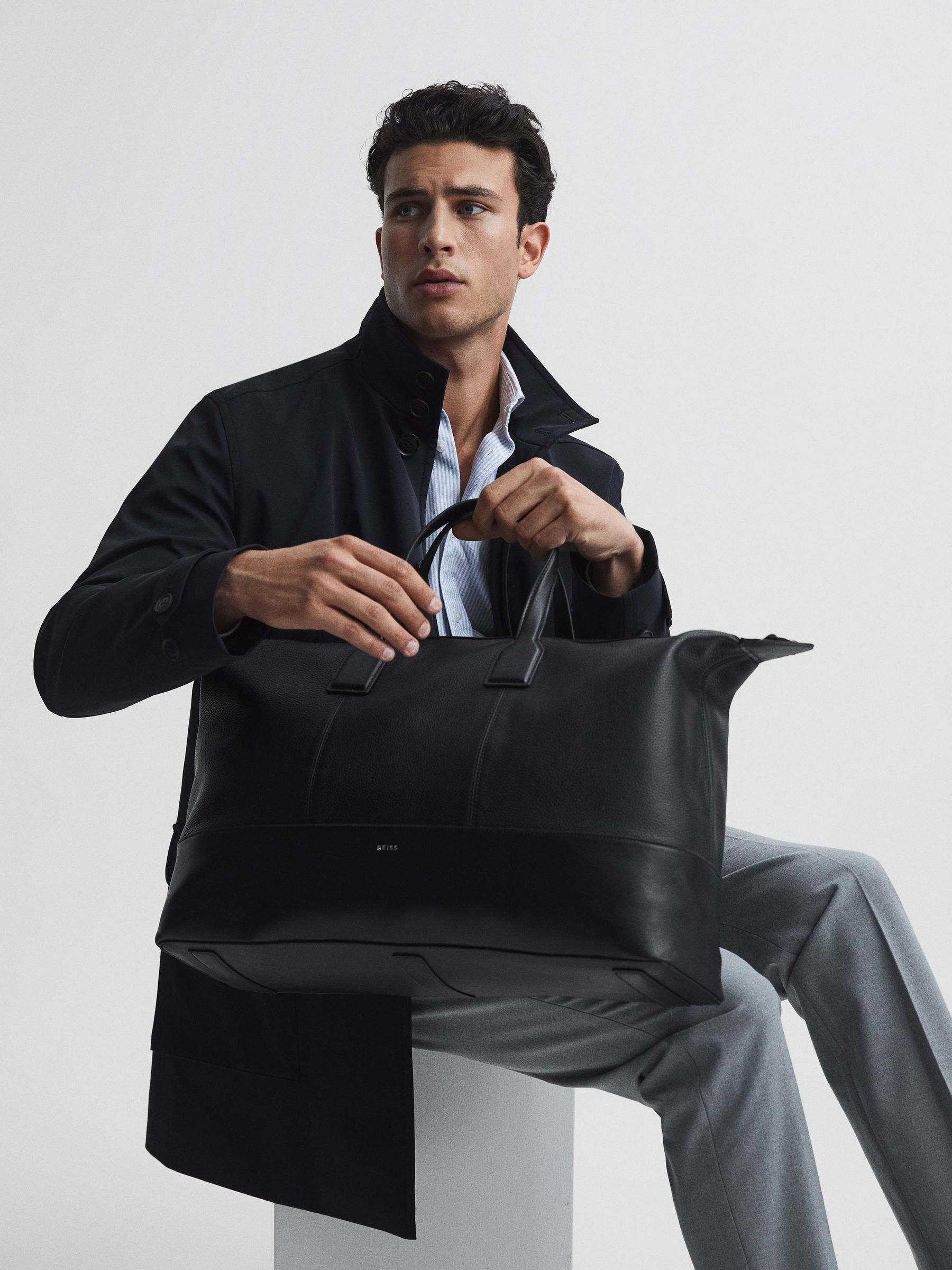 Reiss Leather Holdall in Black | REISS