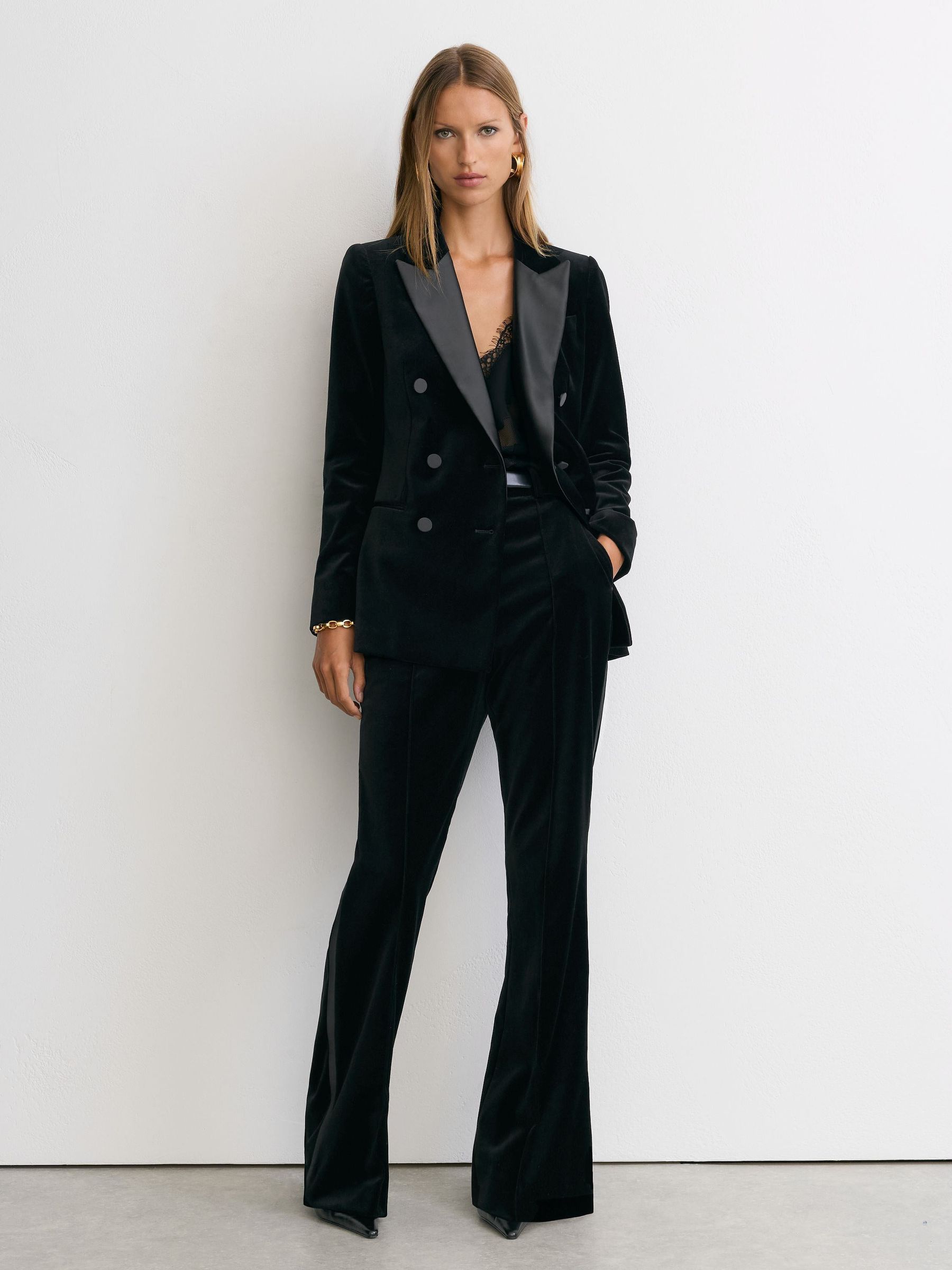 Blazer de smoking à double boutonnage en velours noir - Image 3 de 9