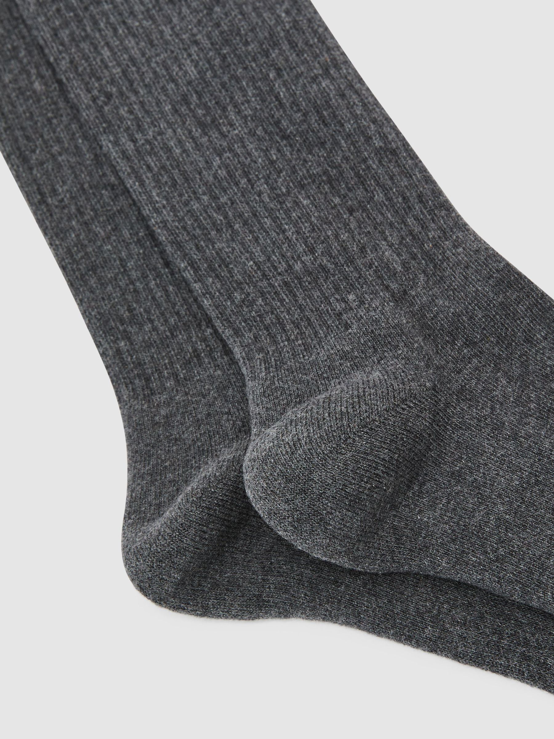 Gerippte Socken aus Baumwollmischgewebe in Anthrazitgrau - Bild 2 von 3