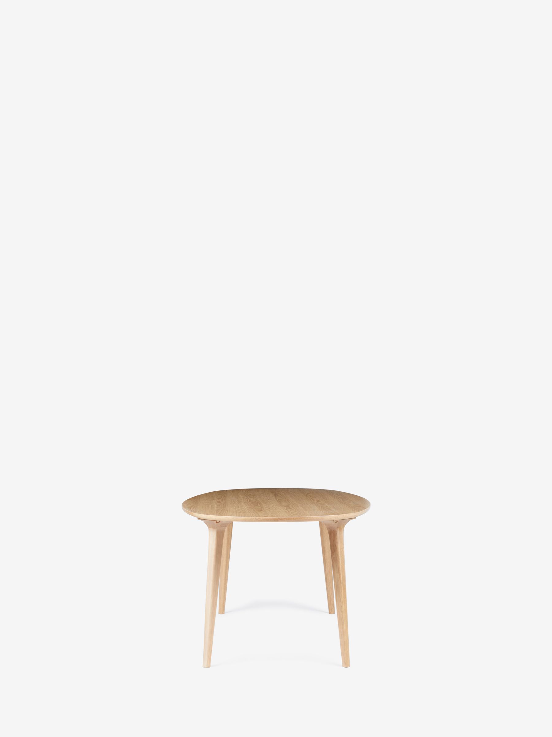 Jasper Conran London Brown Oval 4 to 6 Seater Bray Oak Dining Table - Image 6 of 6