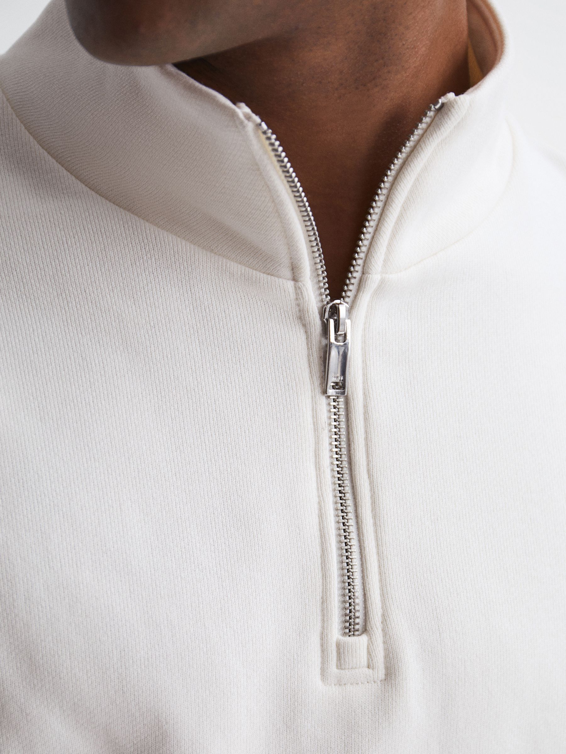 Pullover mit Stehkragen und kurzem Reißverschluss, Ecru - Bild 4 von 7