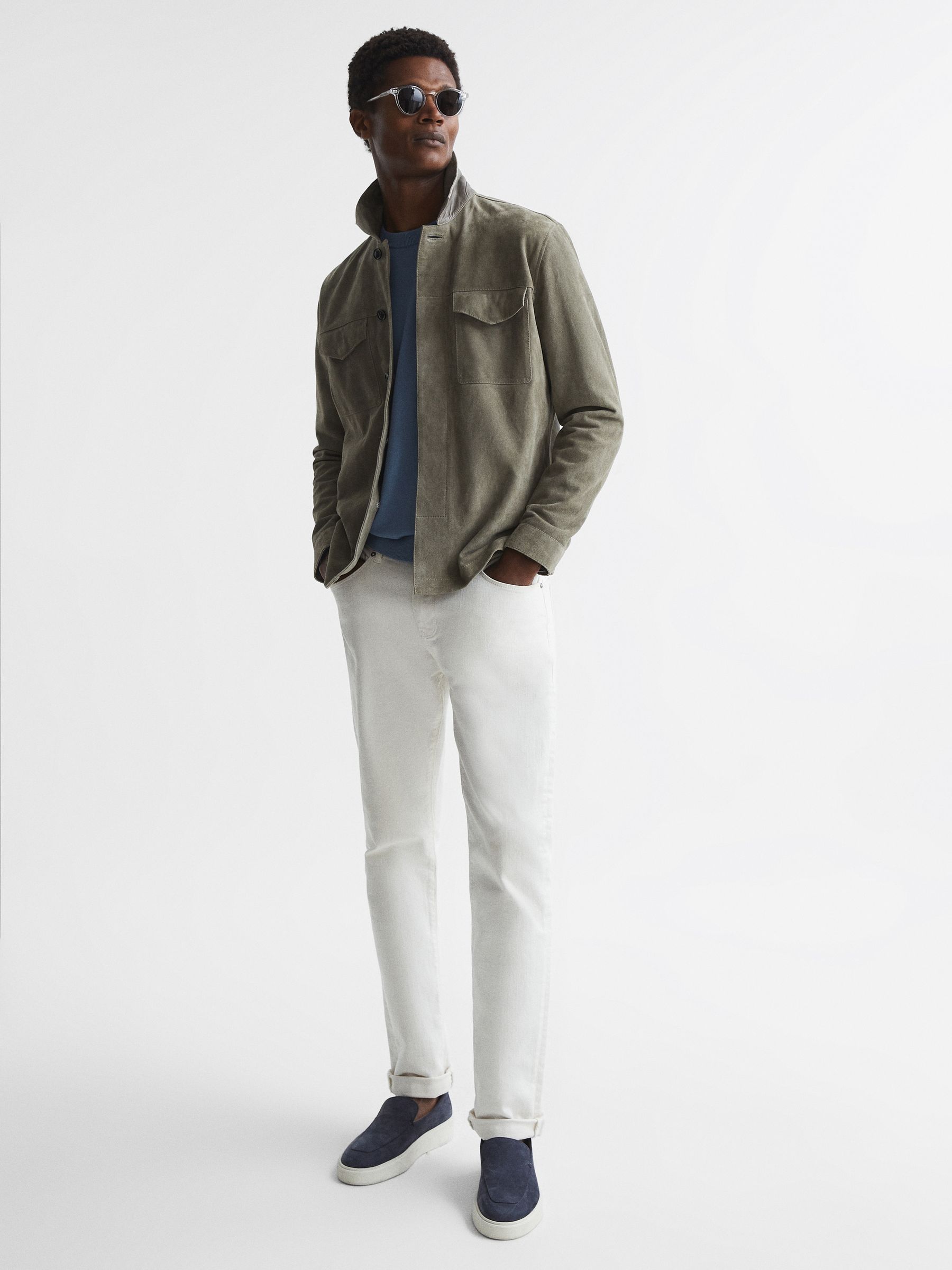 Drop Shoulder Crew Neck Jumper in Blue - Image 6 of 7