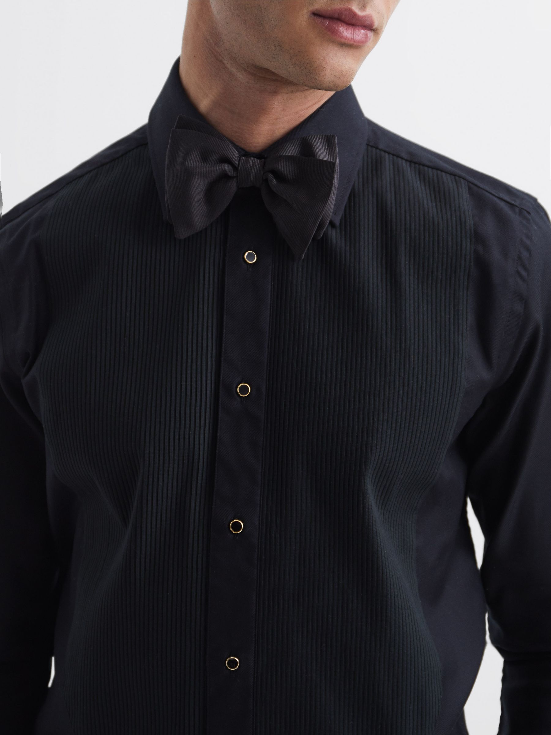 Pleated Bib Slim Fit Double Cuff Dinner Shirt in Black - Image 4 of 7