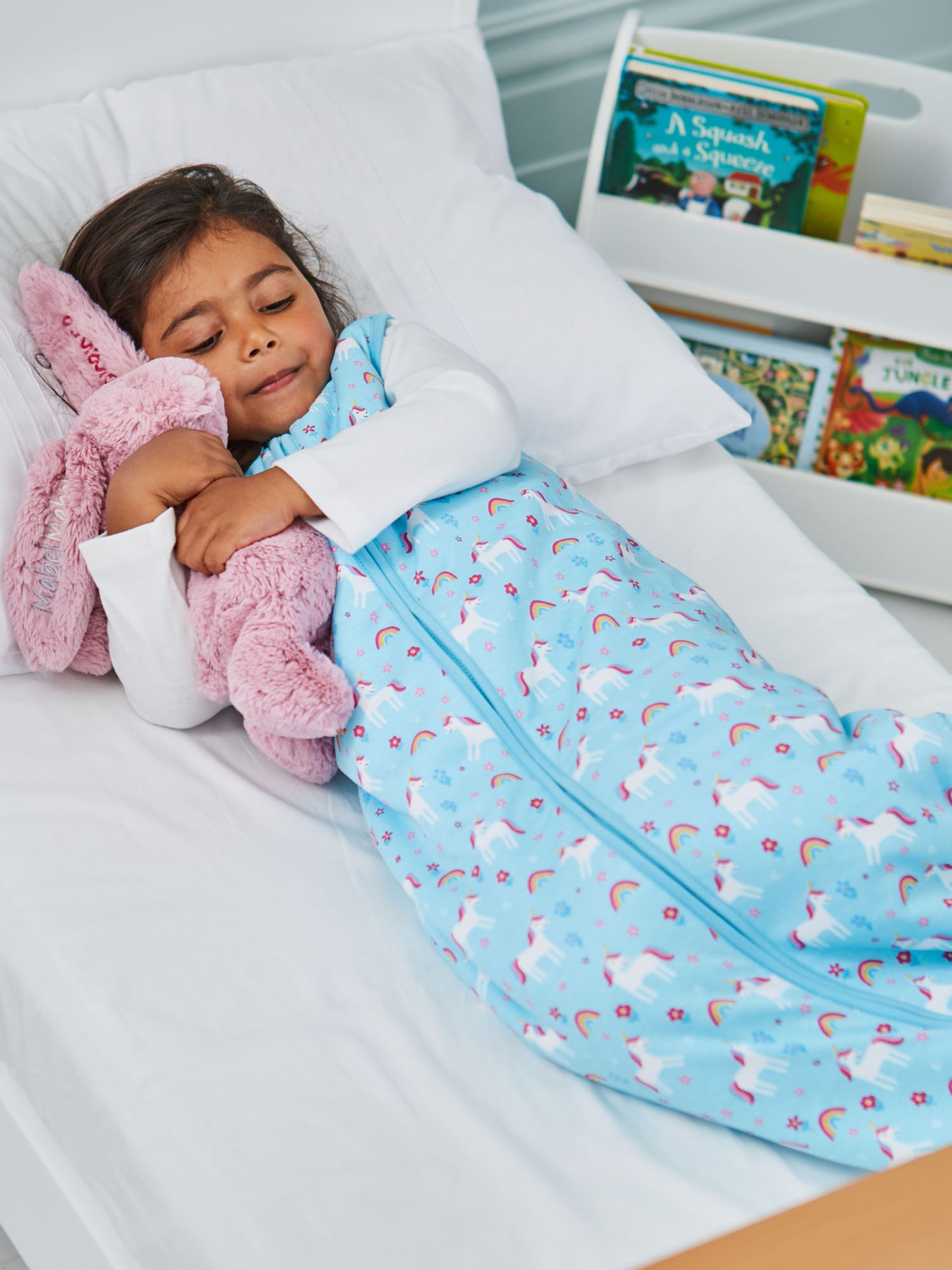 Unicorn Print 2.5 Tog Toddler Sleeping Bag - Image 3 of 3