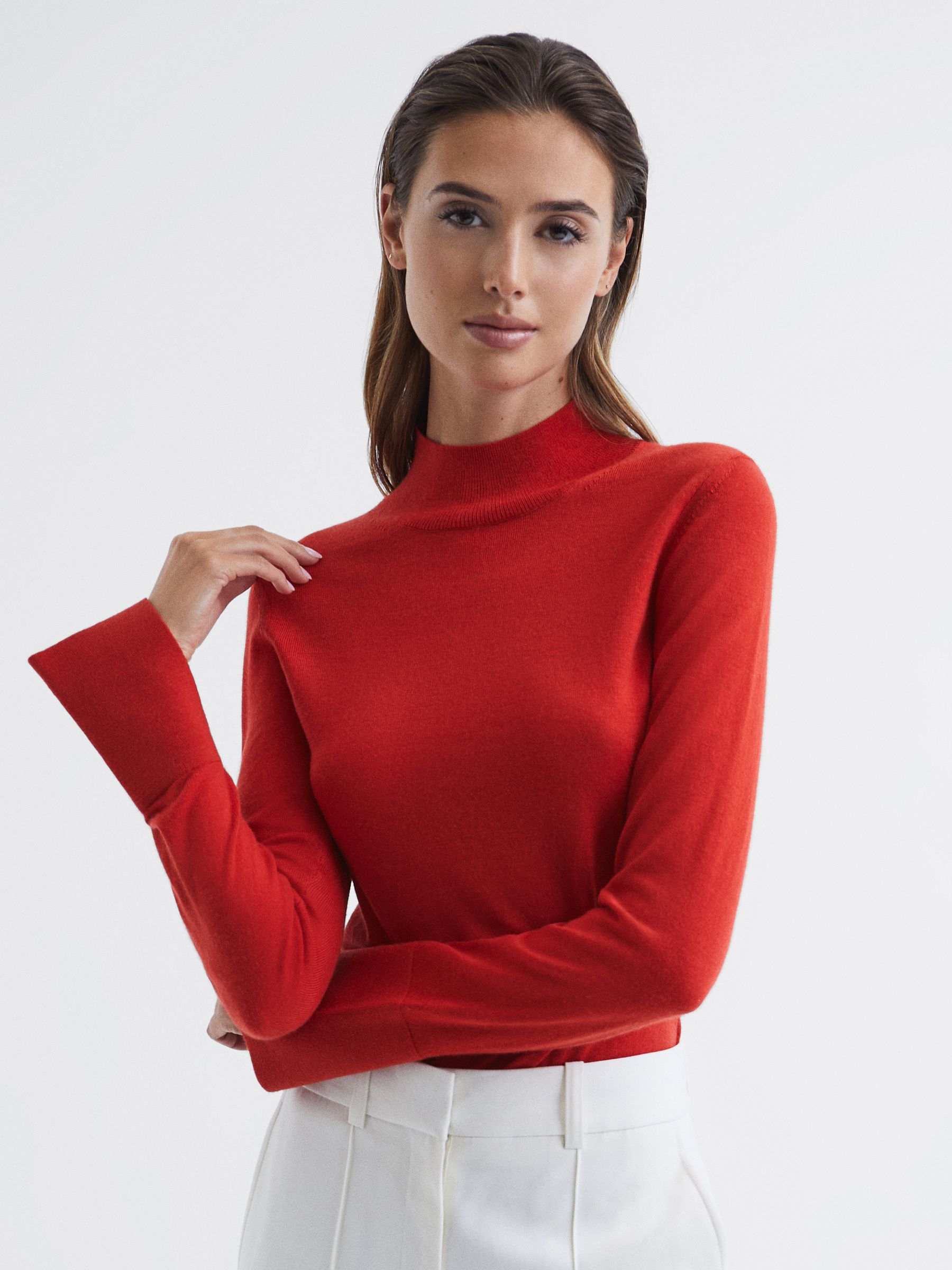 Merino Wool Split Sleeve Jumper in Red - Image 4 of 7