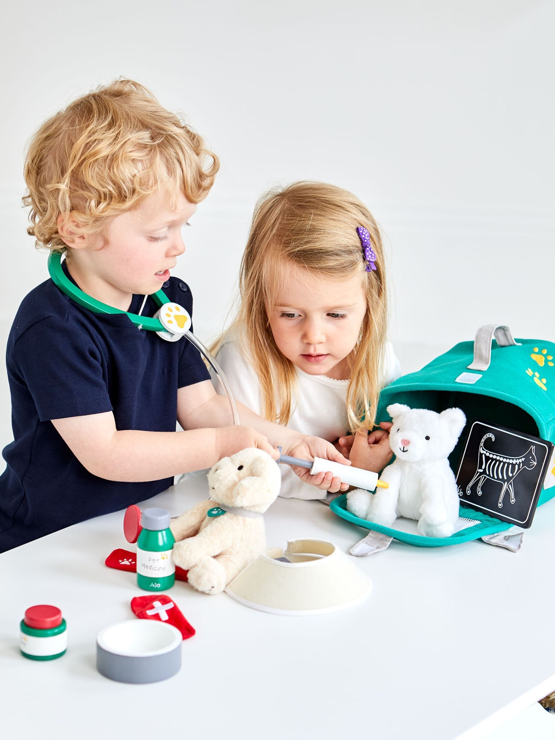 Vet Play Set - Image 3 of 5