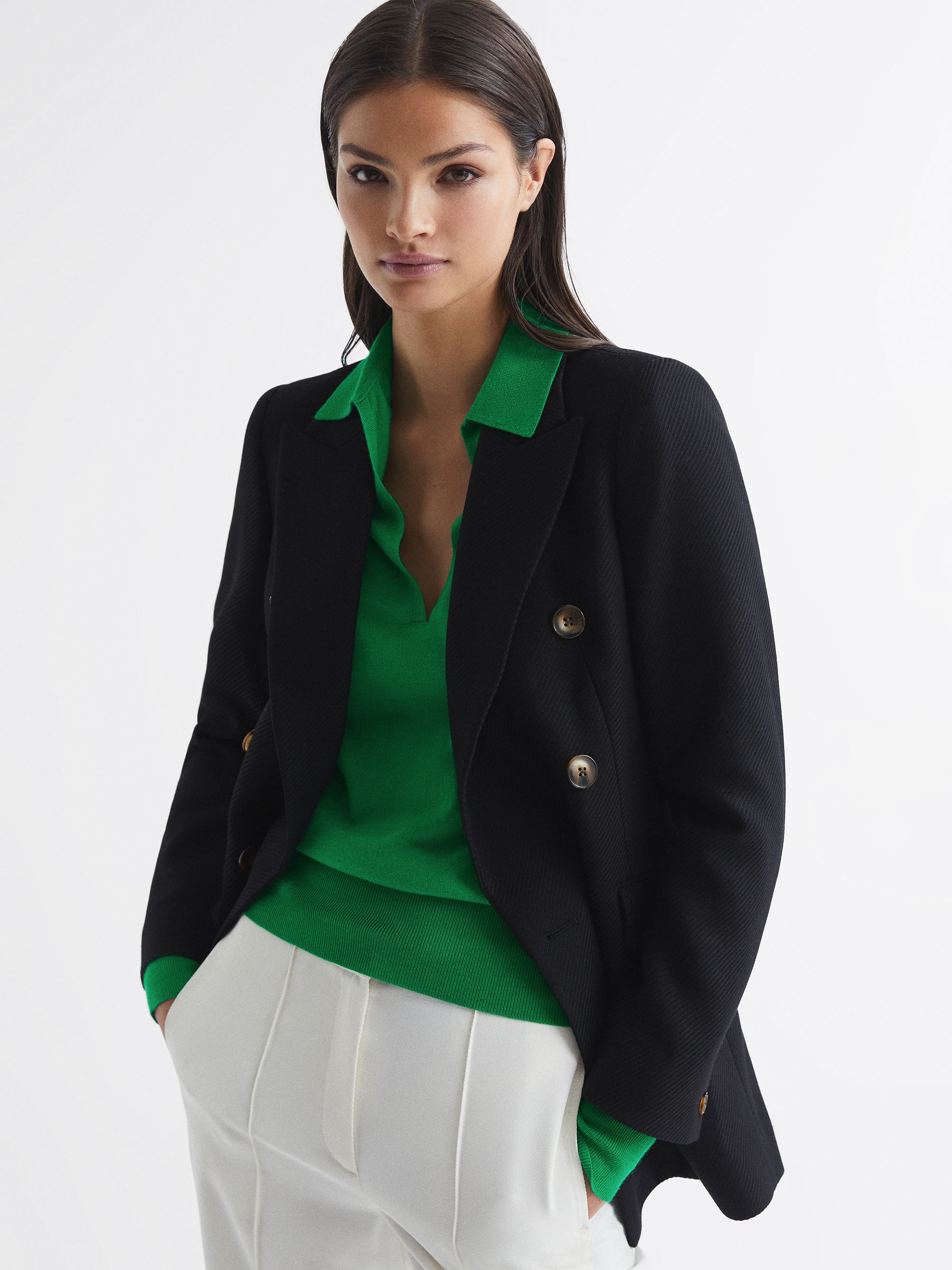 Collared Knitted Jumper in Green - Image 6 of 7