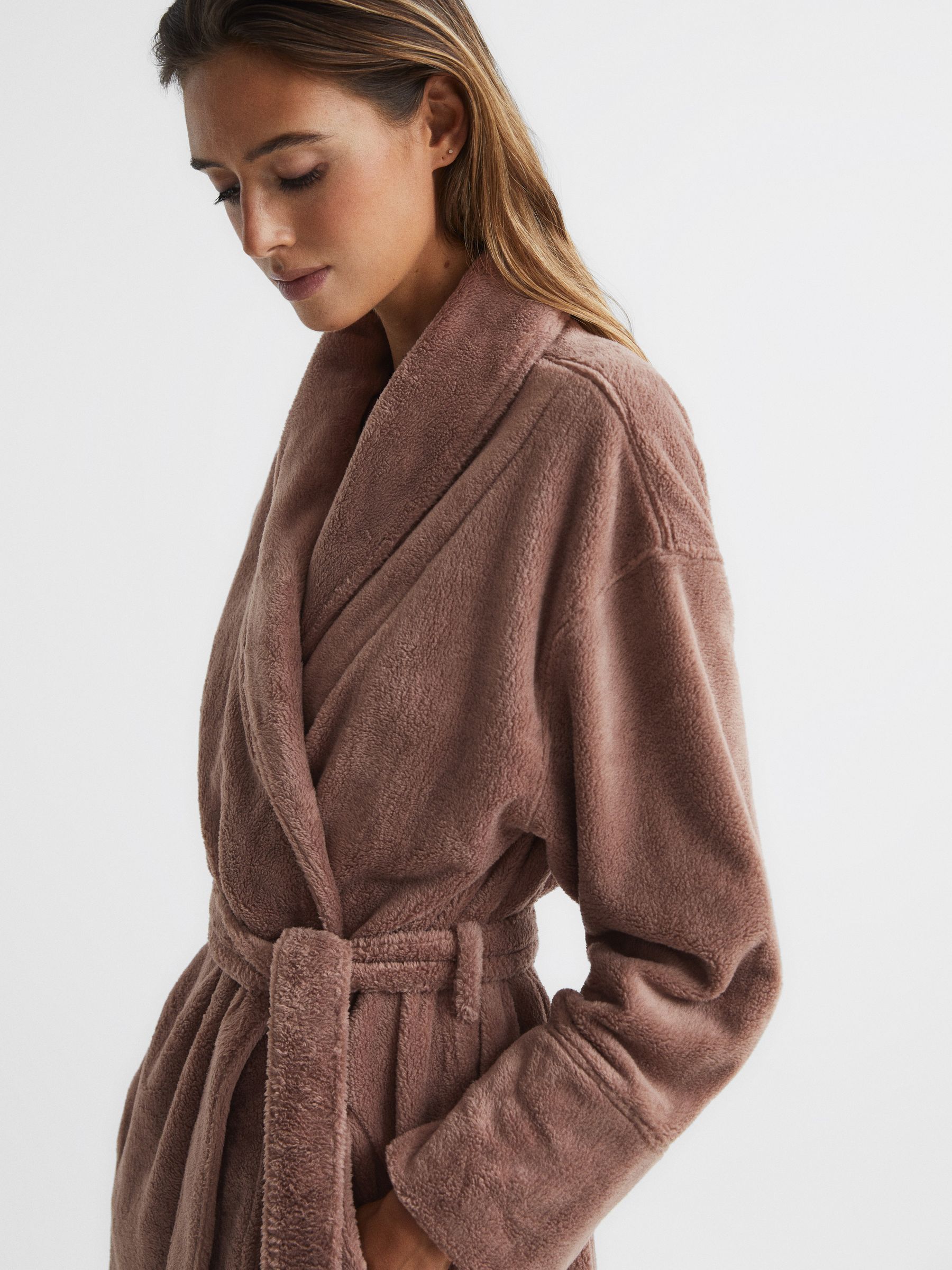 Fluffy Bath Robe in Mink - Image 4 of 7