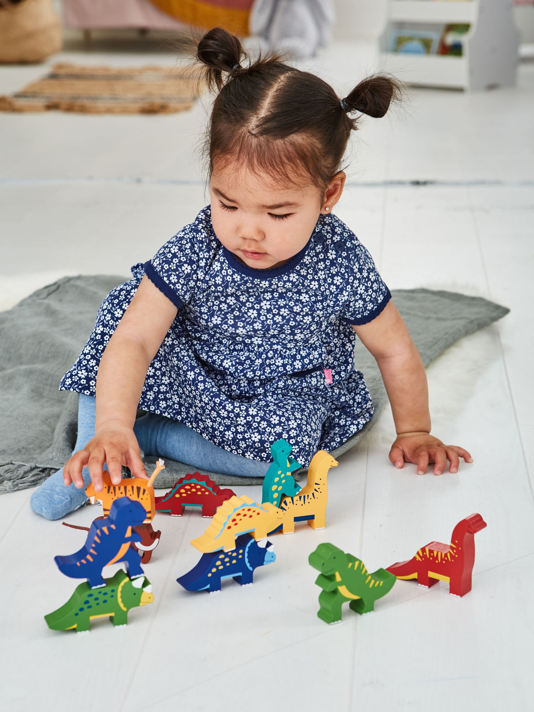 Dinosaur Stacking Animals - Image 4 of 4