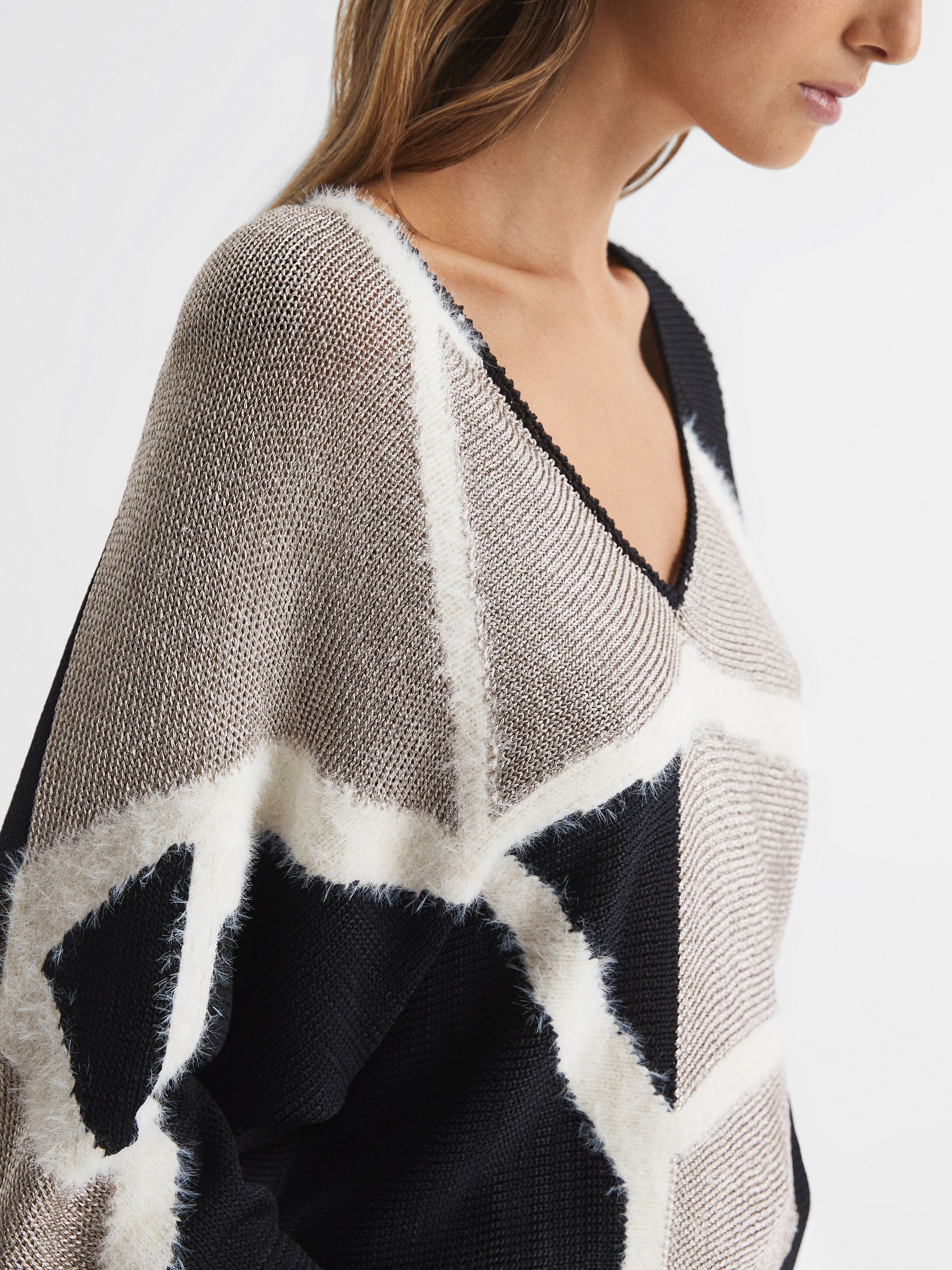 Metallic Spliced Pattern Jumper in Black - Image 4 of 7