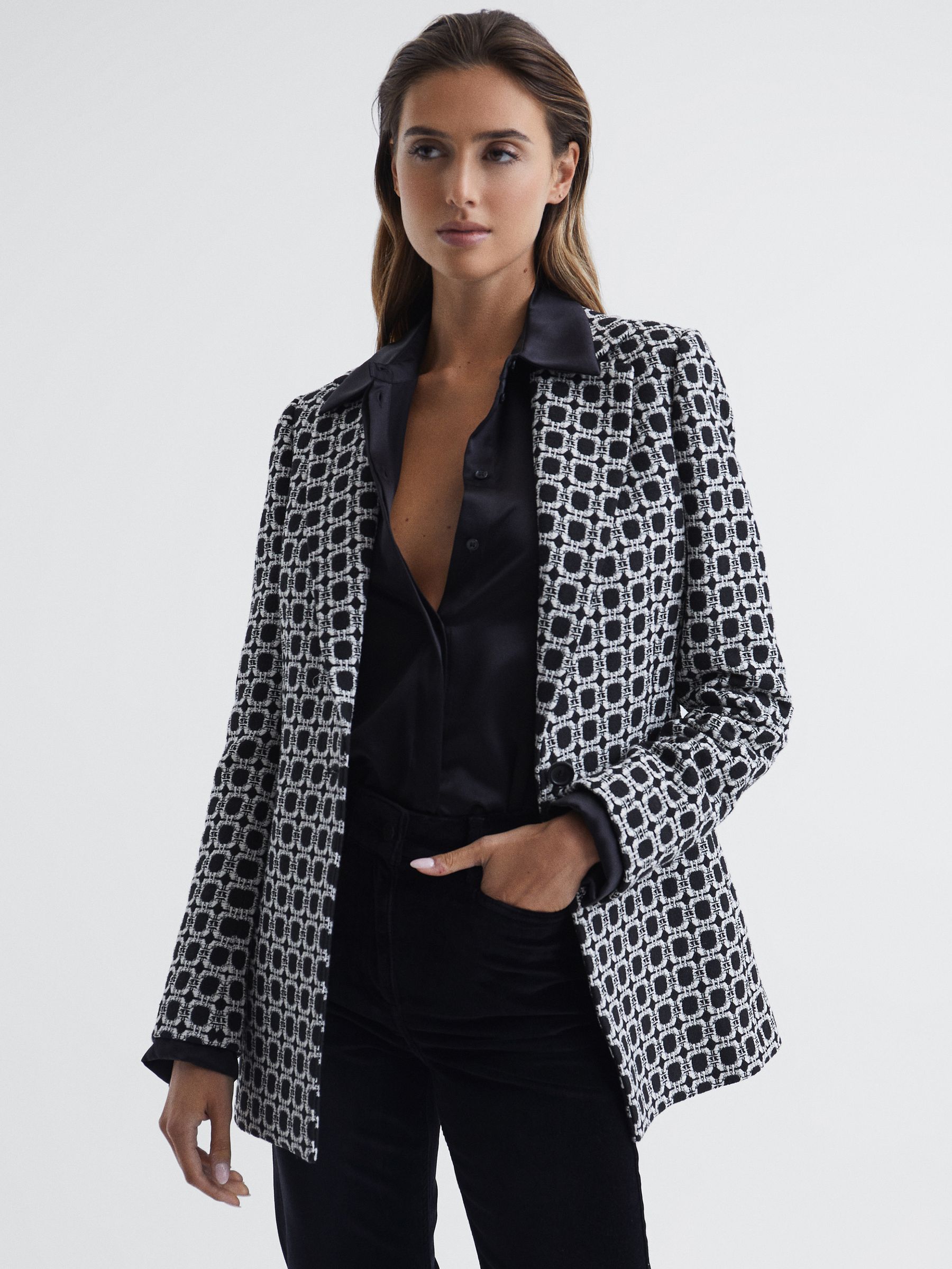 Single Breasted Jacquard Blazer in Black/White - Image 3 of 7