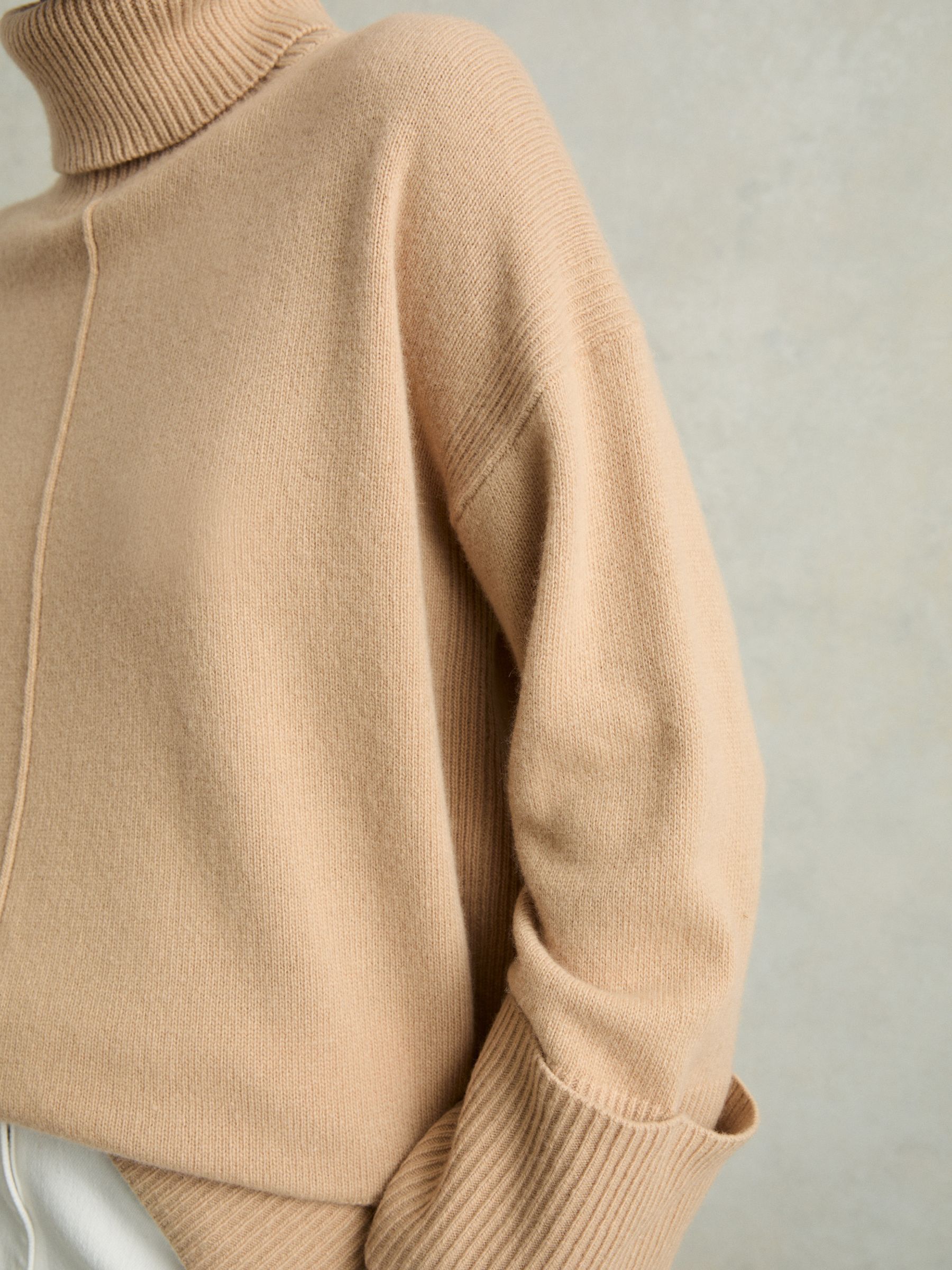 Casual Wool-Cashmere Roll Neck Jumper in Camel - Image 3 of 6
