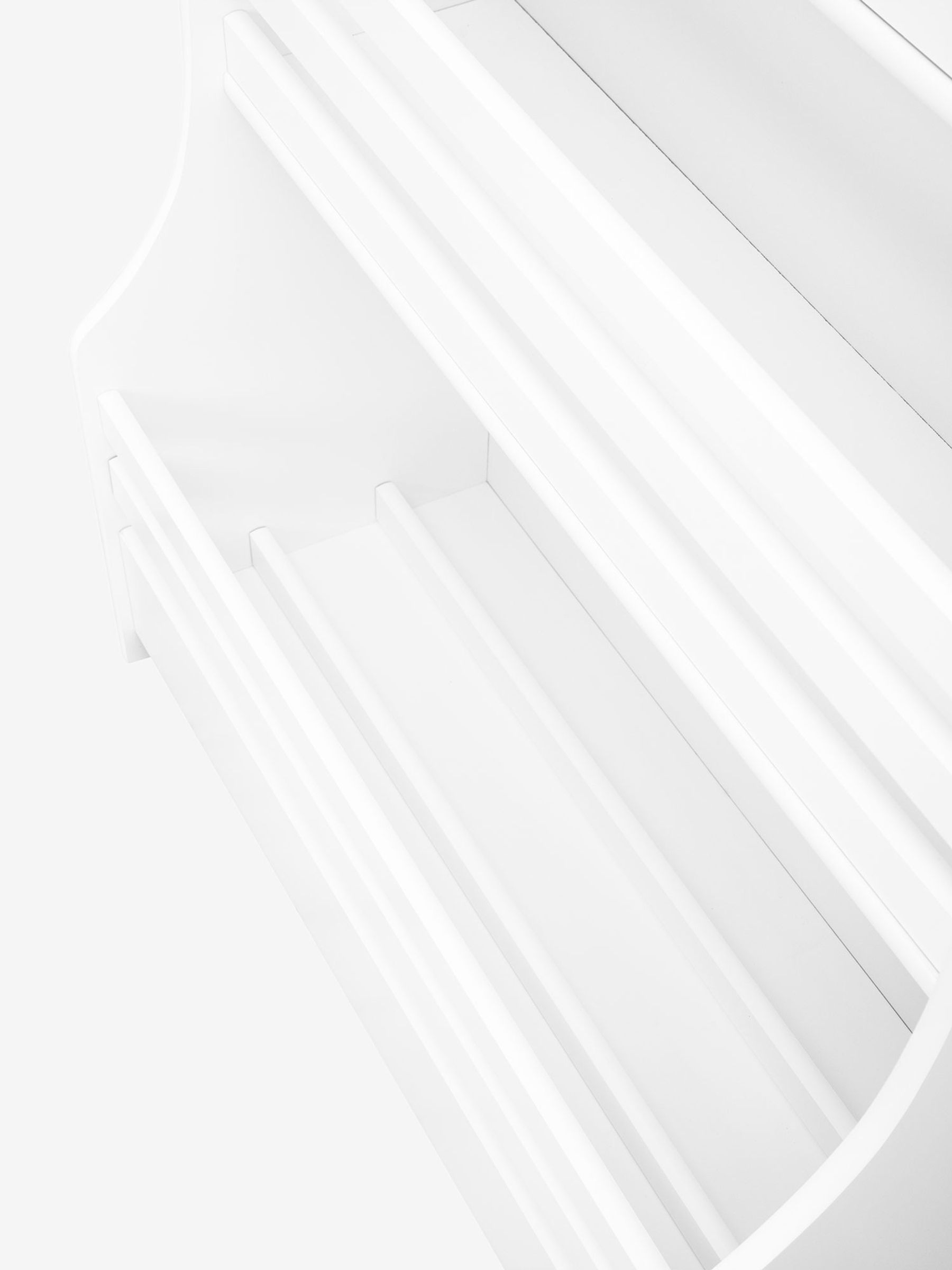 Bookcase in White - Image 2 of 3