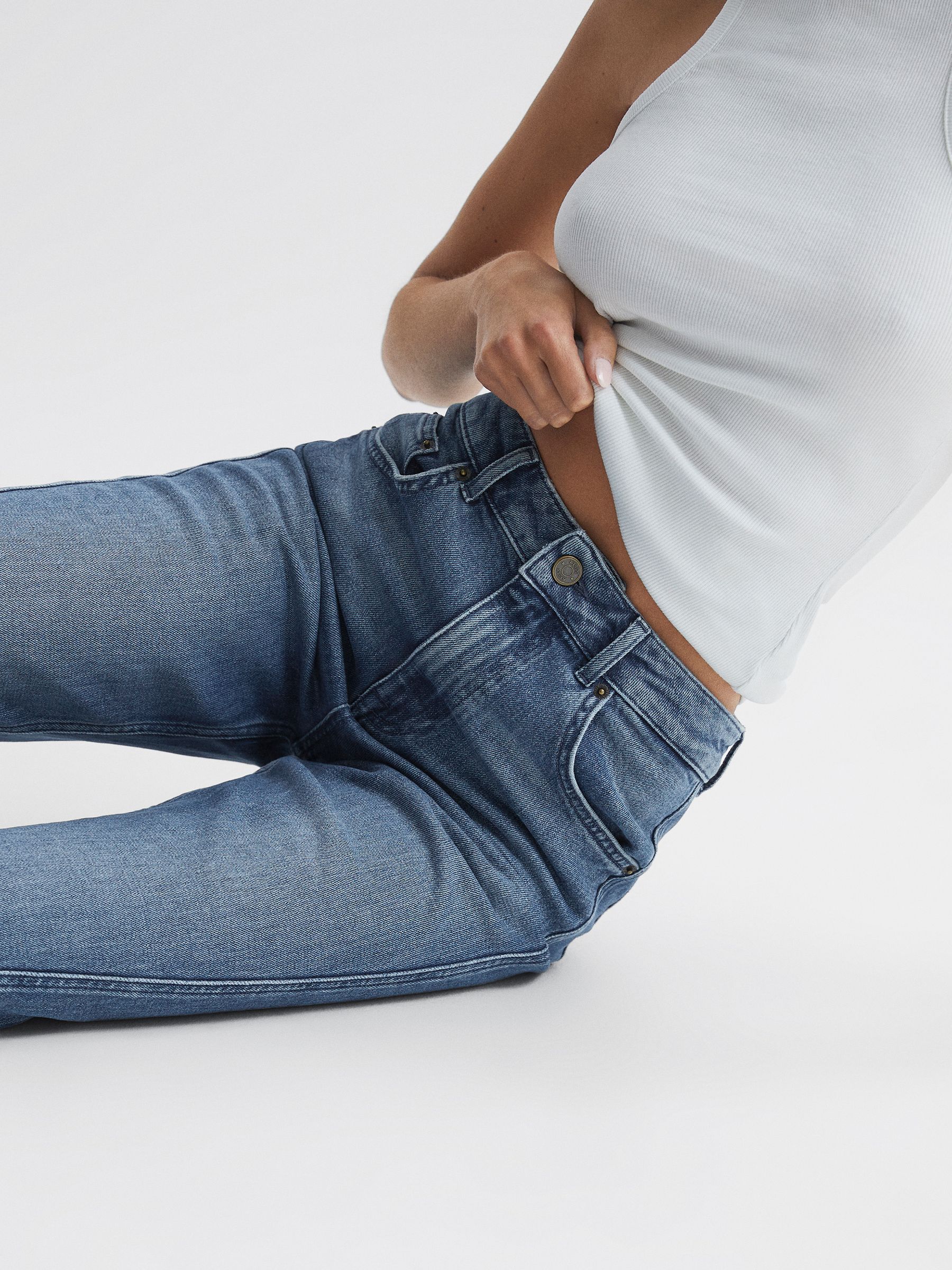 Mid Rise Straight Leg Jeans in Mid Blue - Image 4 of 9