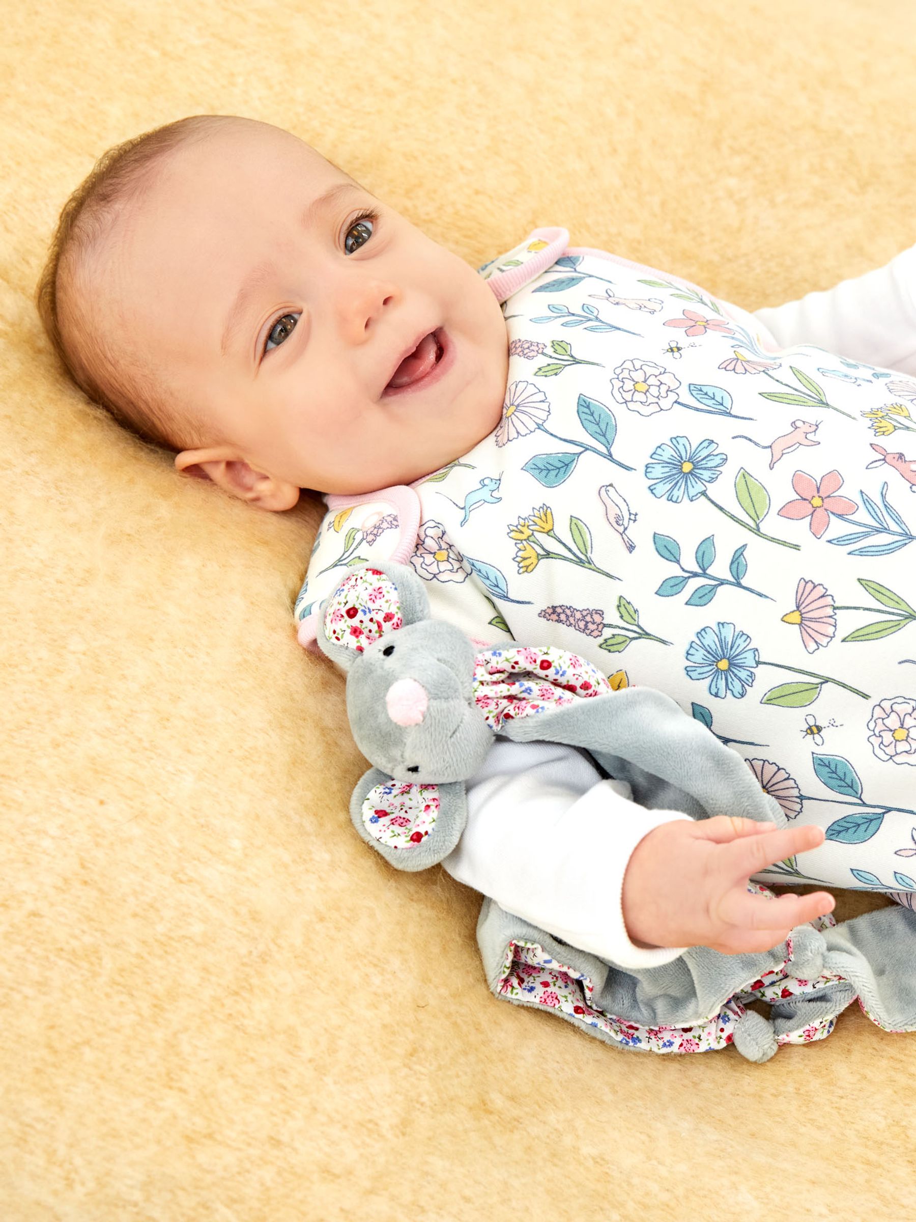 Cream Meadow 2.5 Tog Sleeping Bag - Image 3 of 7
