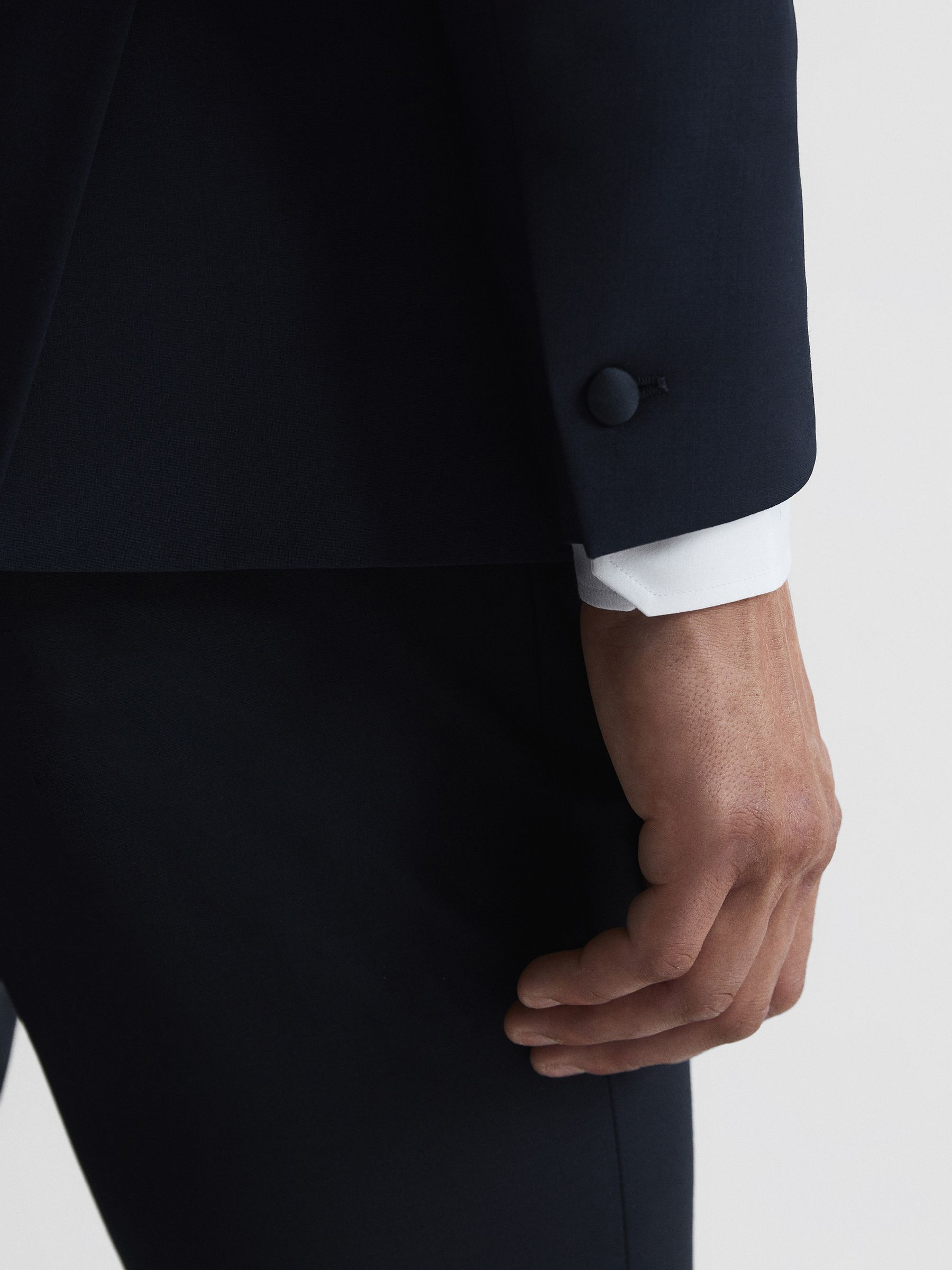 Modern Fit Performance Dinner Jacket in Navy - Image 7 of 11