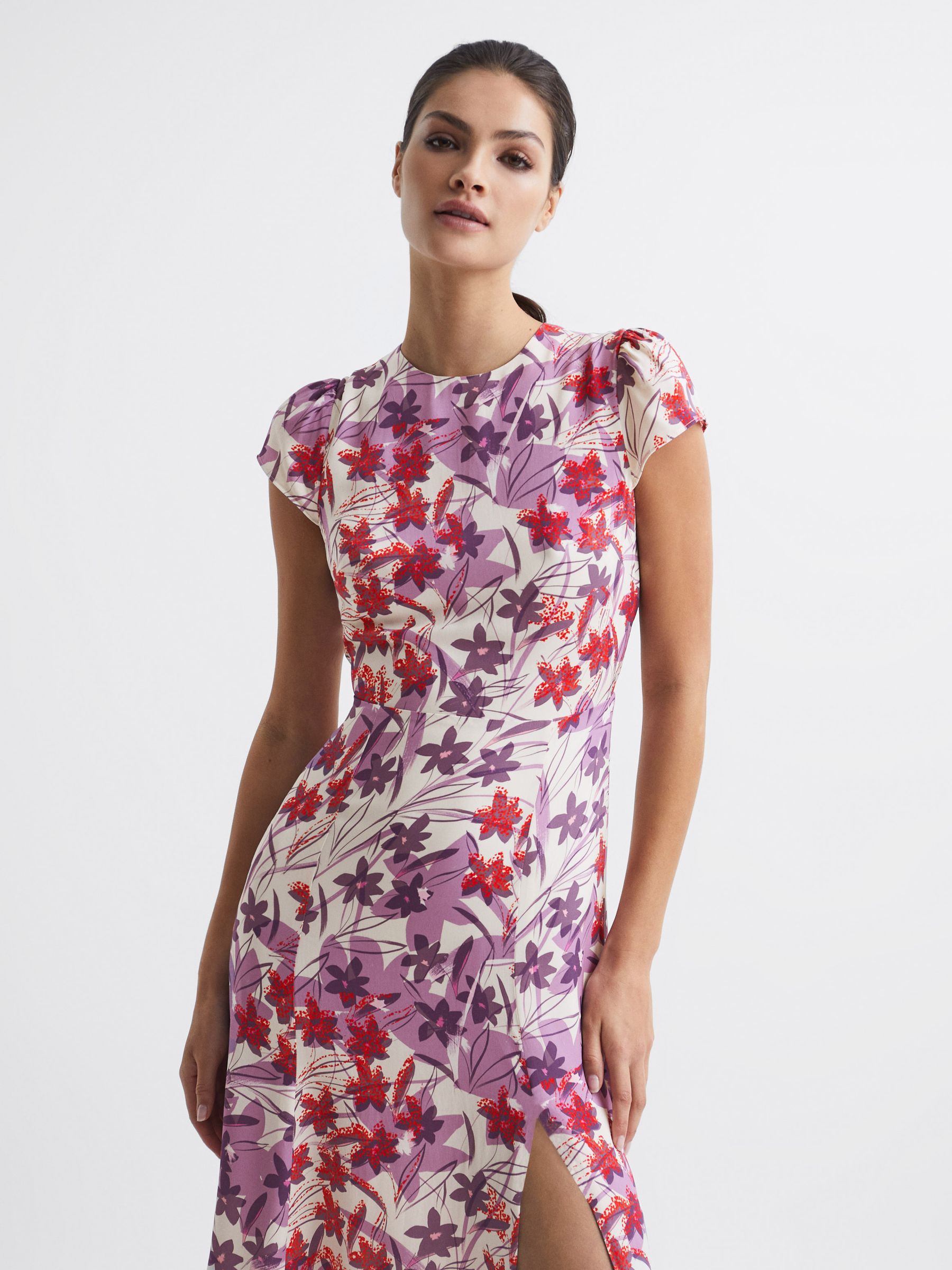 Printed Cut Out Back Midi Dress in Pink/Purple - Image 3 of 6