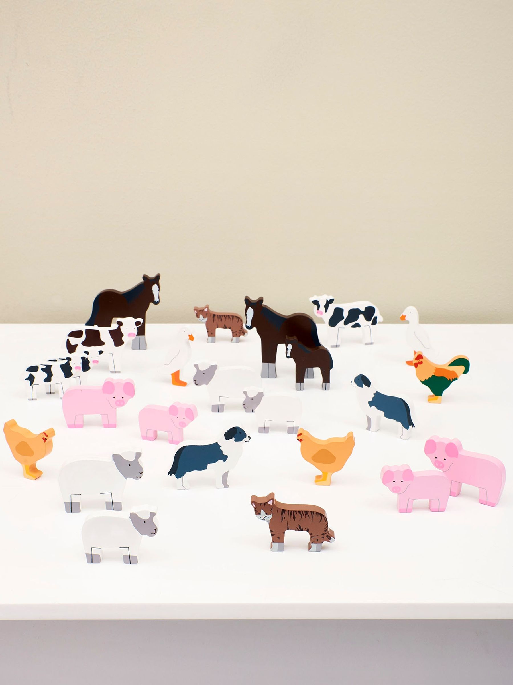 Farm Animals Pocket Set - Image 1 of 3