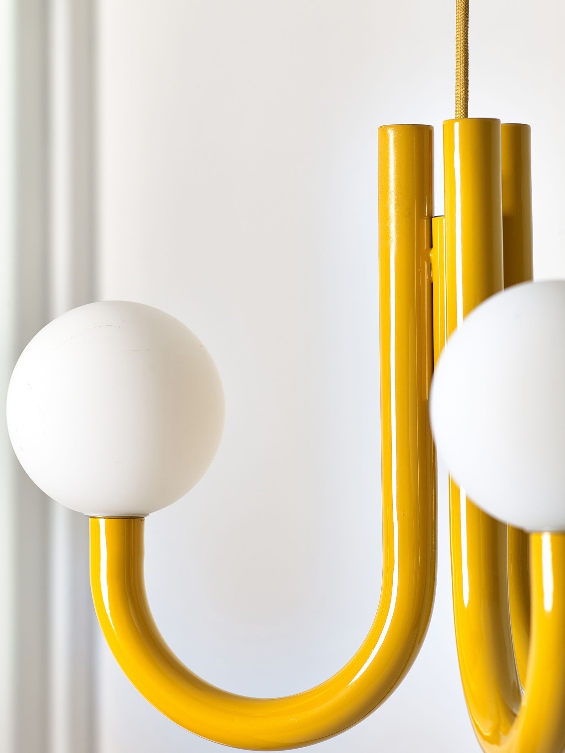 Novogratz Yellow Cordelia Chandelier - Image 3 of 6