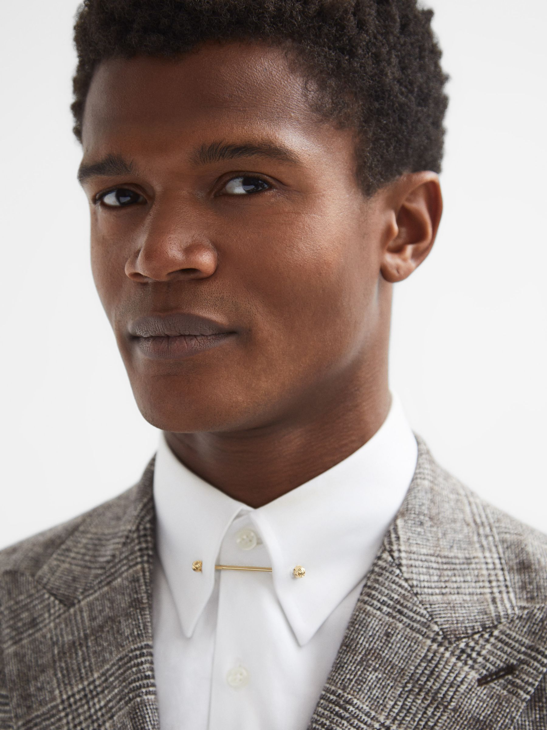 Knot Tie Bar in Gold - Image 2 of 4