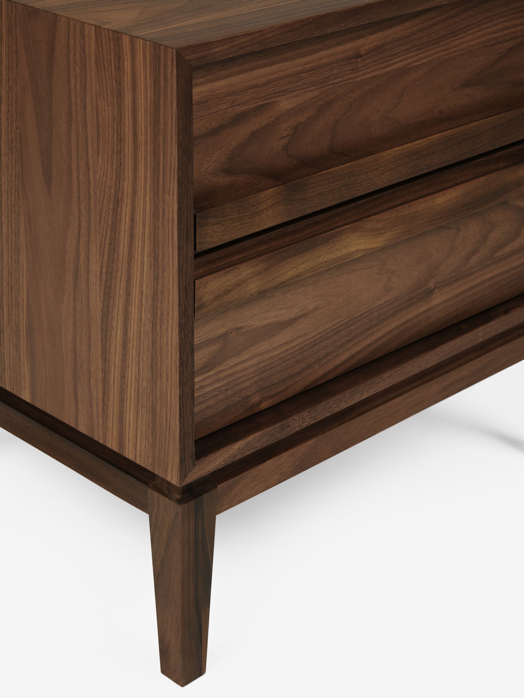 Jasper Conran London Brown 2 Drawer Belgrave Walnut 2 Drawer Bedside - Image 8 of 8