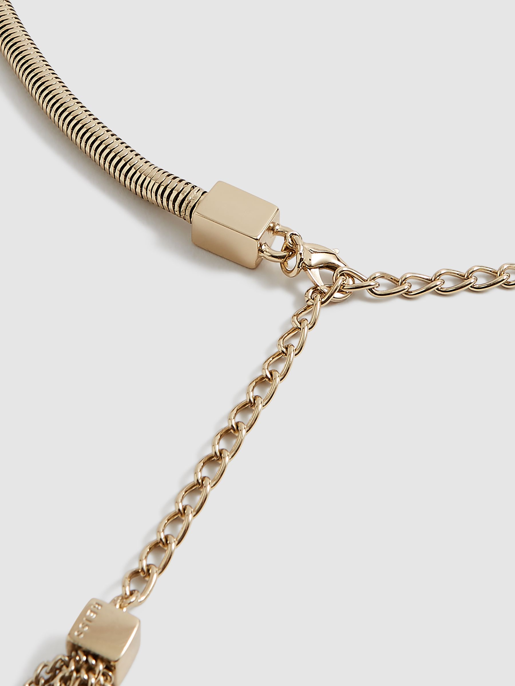 Tubular Snake Chain Gold Belt in Gold - Image 6 of 7