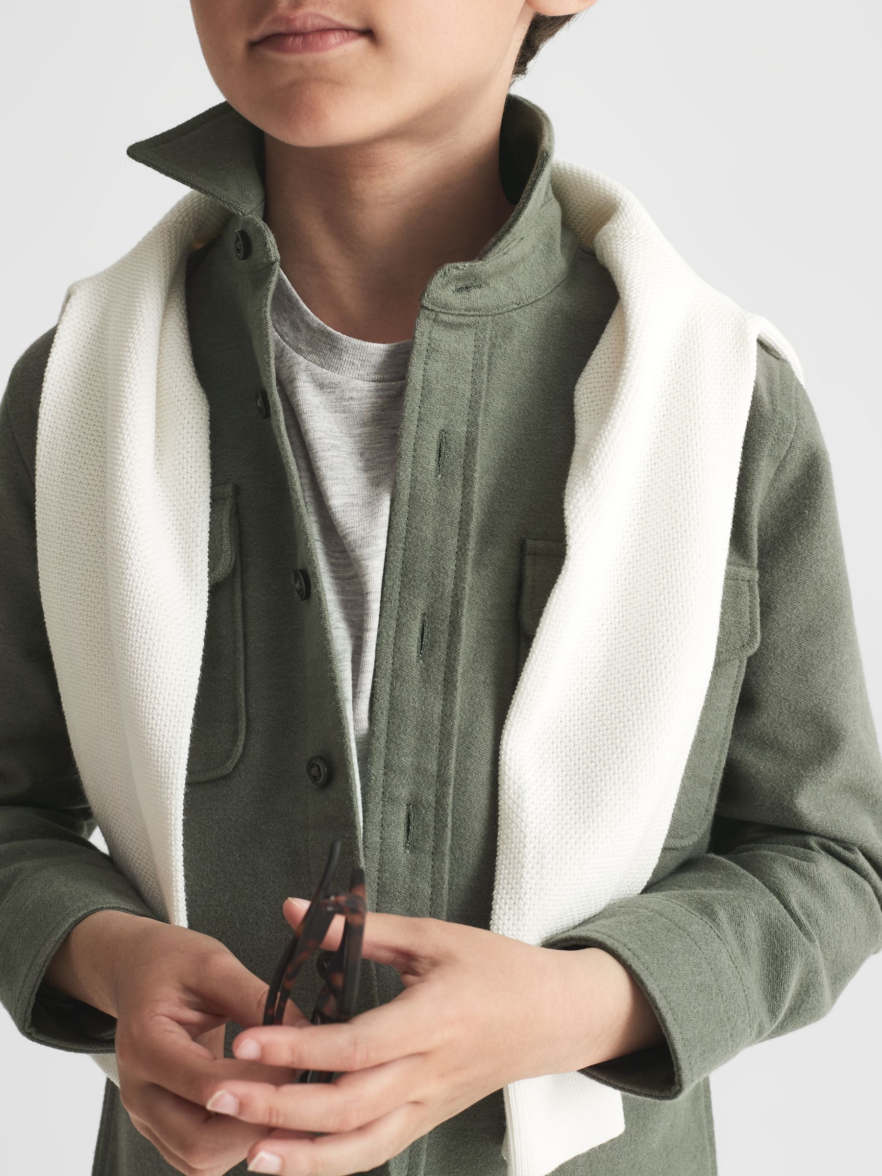 Senior Twin Pocket Overshirt in Green - Image 7 of 8