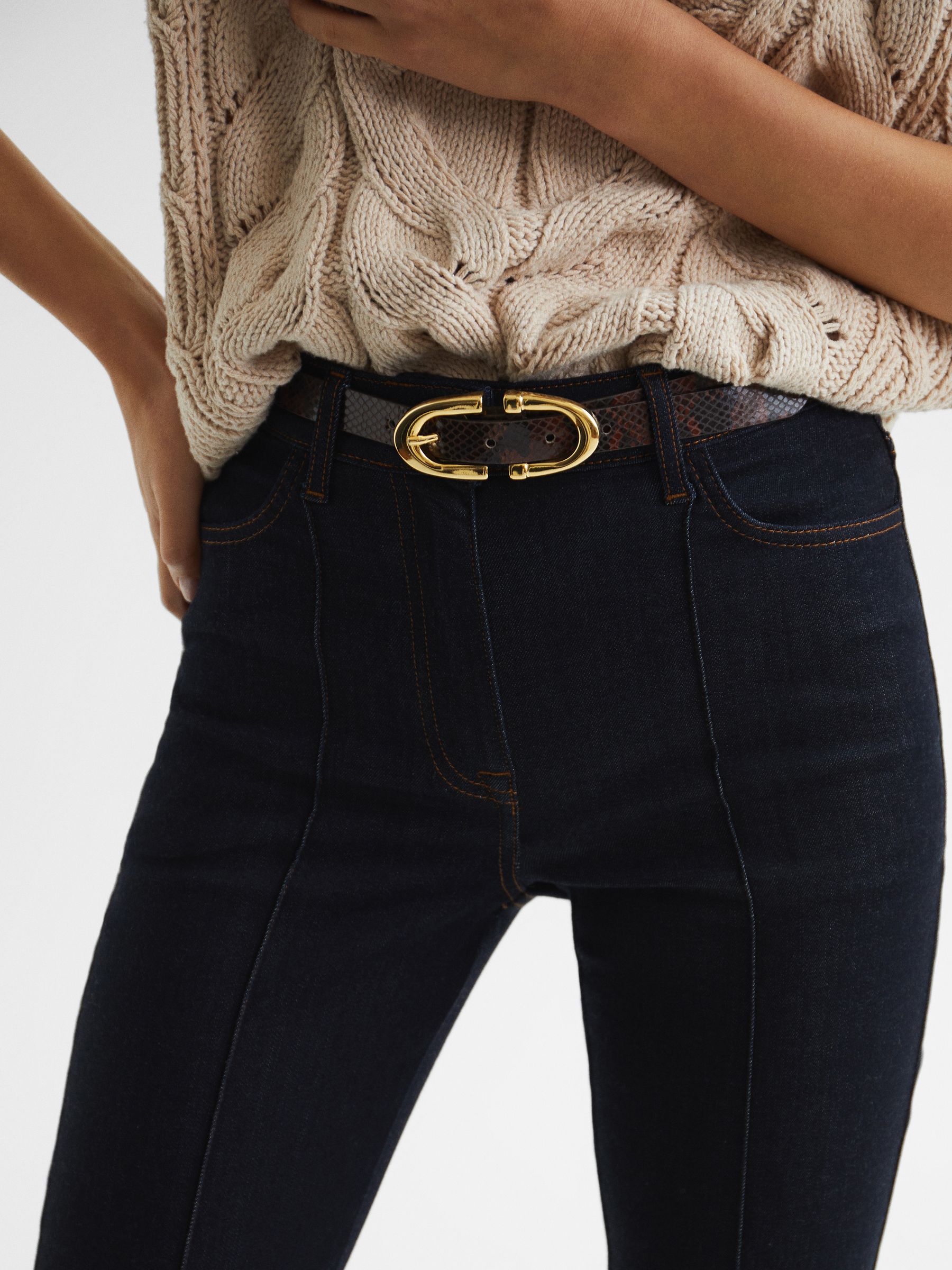 Horseshoe Buckle Leather Belt in Chocolate - Image 4 of 7