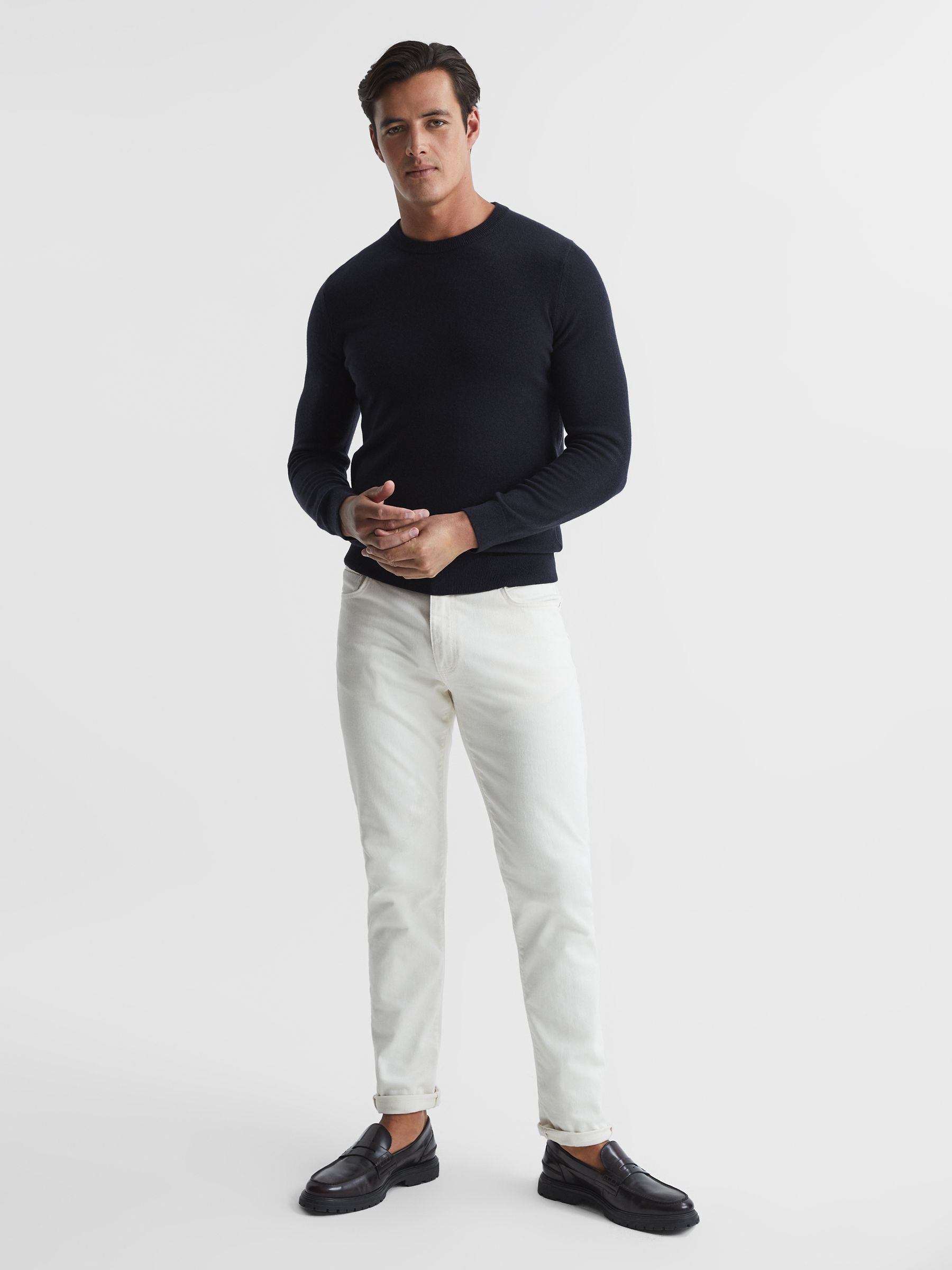 Crew Neck 100% Cashmere Jumper in Navy - Image 3 of 7
