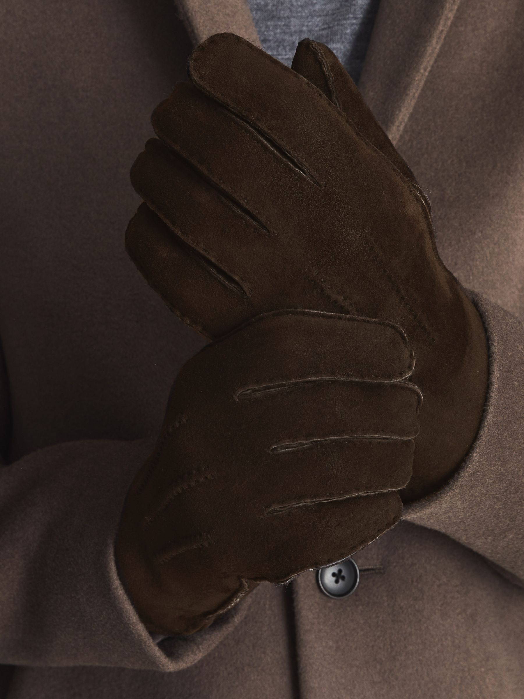 Shearling Gloves in Chocolate - Image 3 of 4
