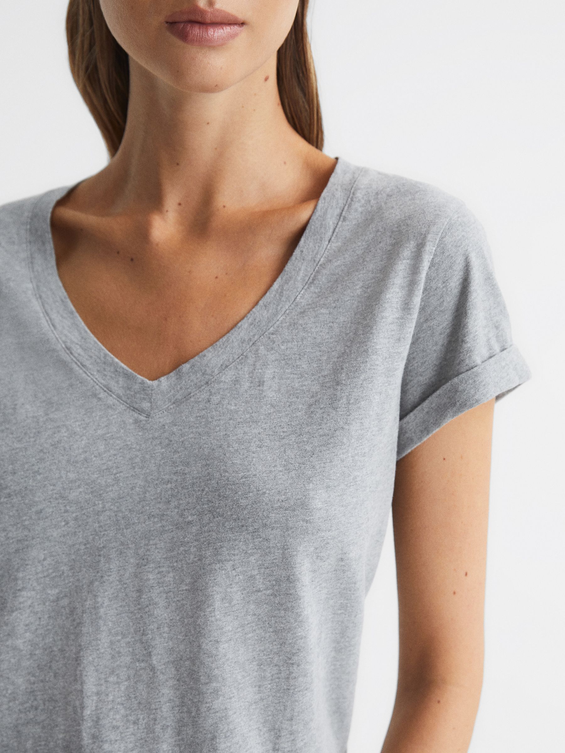 Cotton-Jersey V-Neck T-Shirt in Grey - Image 4 of 6