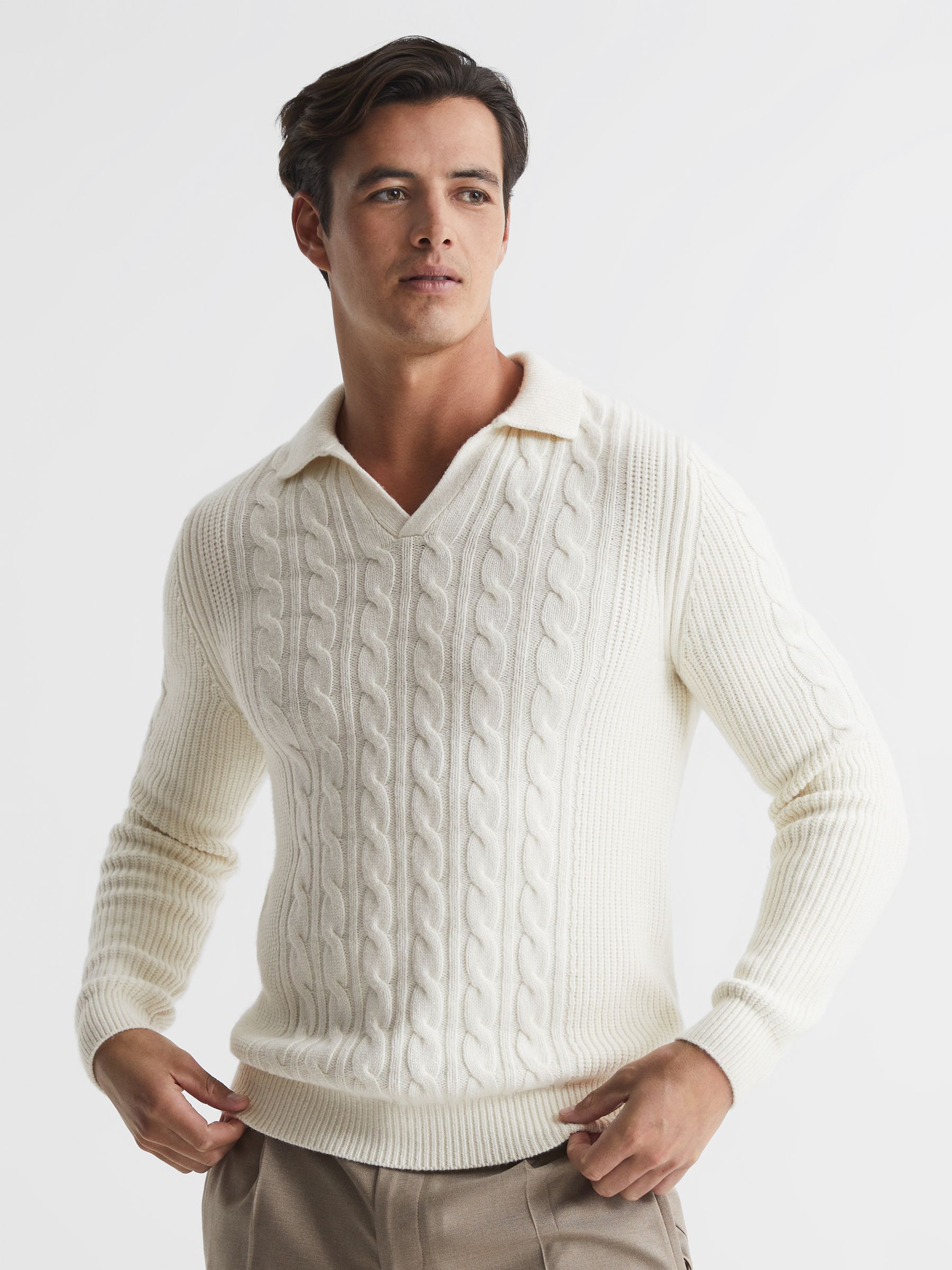 【MODERNIF】Tena Cable Open Collar Short Sleeve Knit Reiss Cable Knit Open Collar Jumper in Ecru - REISS