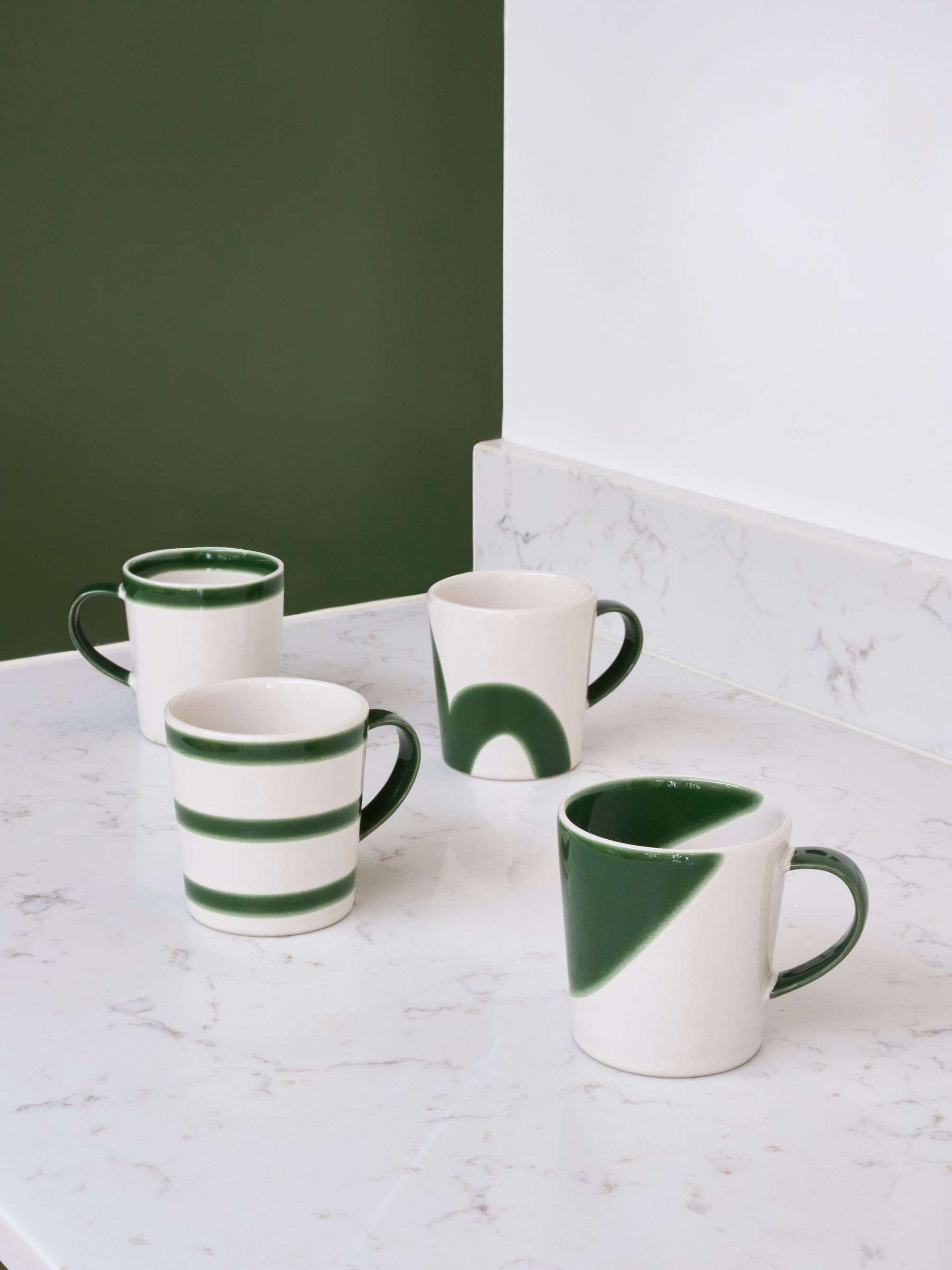 Jasper Conran London Set of 4 Green Abstract Mugs - Image 1 of 10